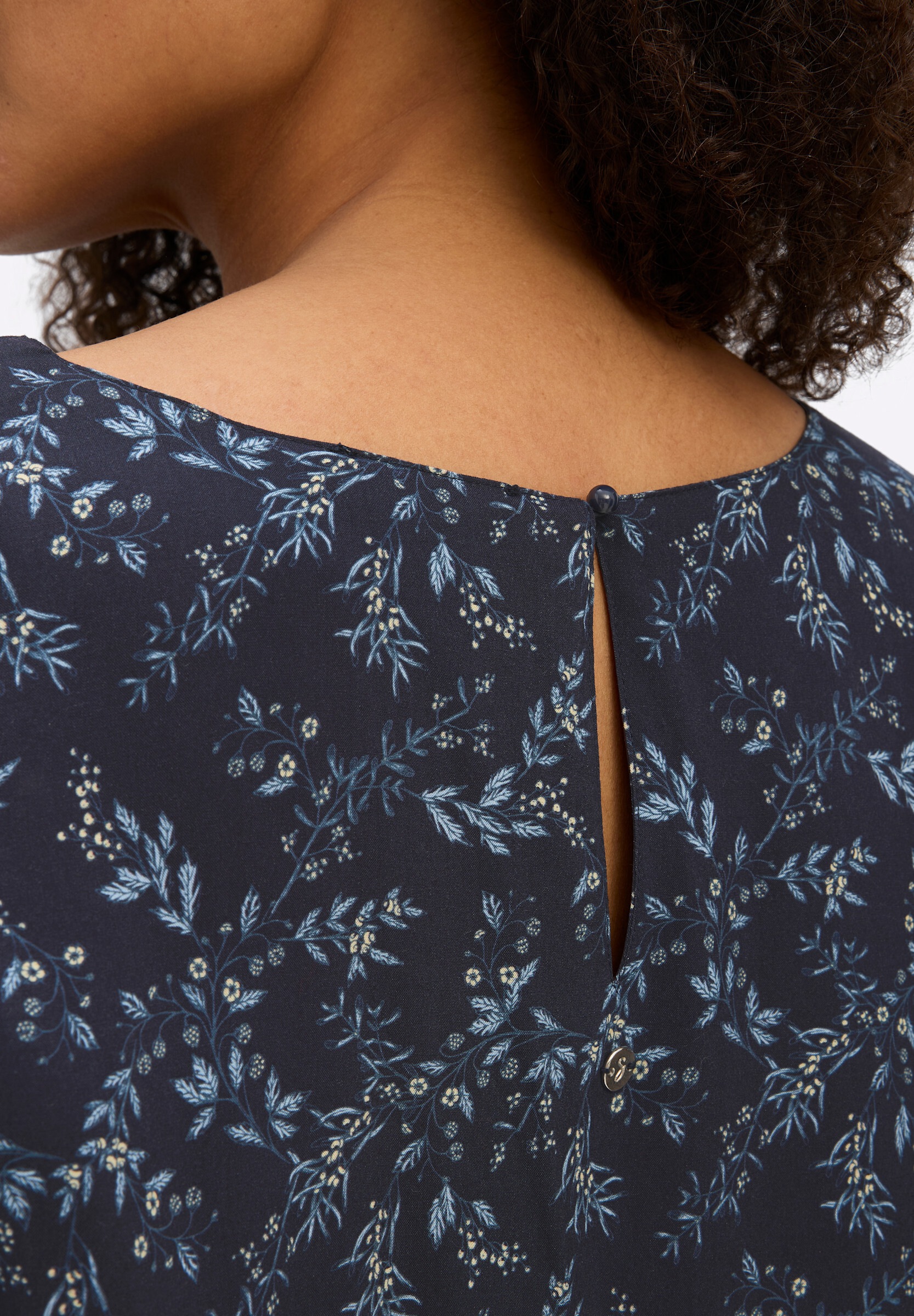 Sheego Longbluse »Tunika Tunika mit Blumenprint und Gummizugsaum«