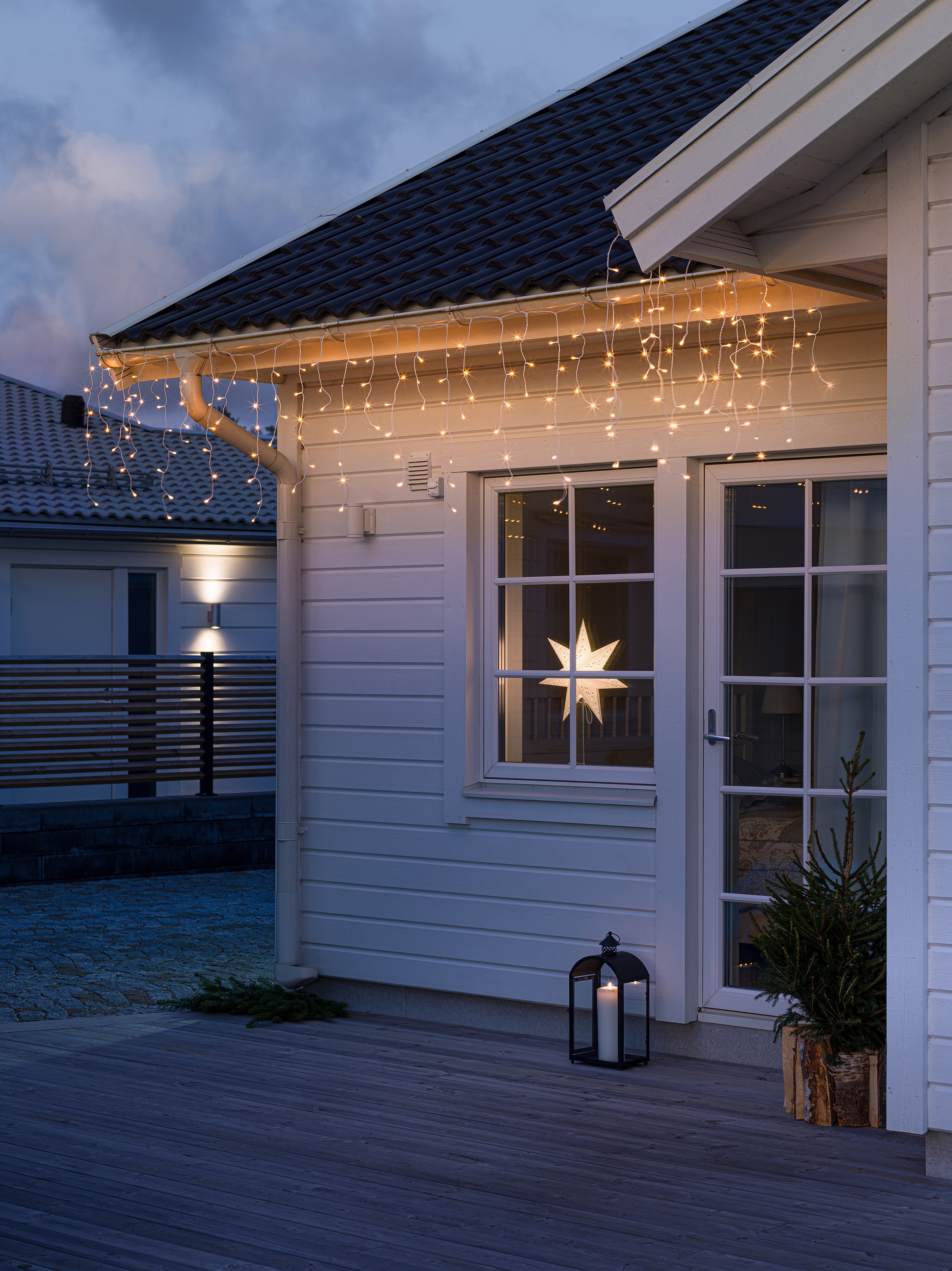 LED-Lichterkette für die Weihnachtsdekoration im Außenbereich