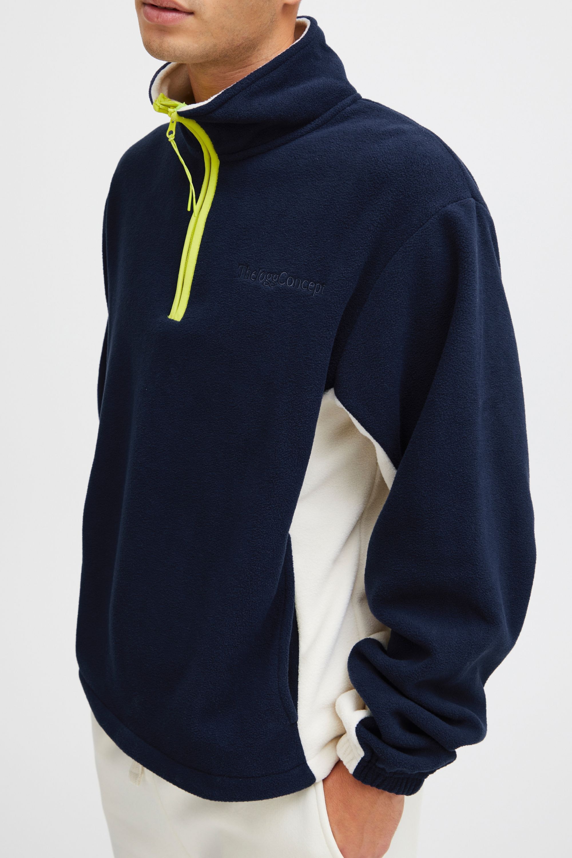 TheJoggConcept Outdoorjacke »Troyer JCMClara«