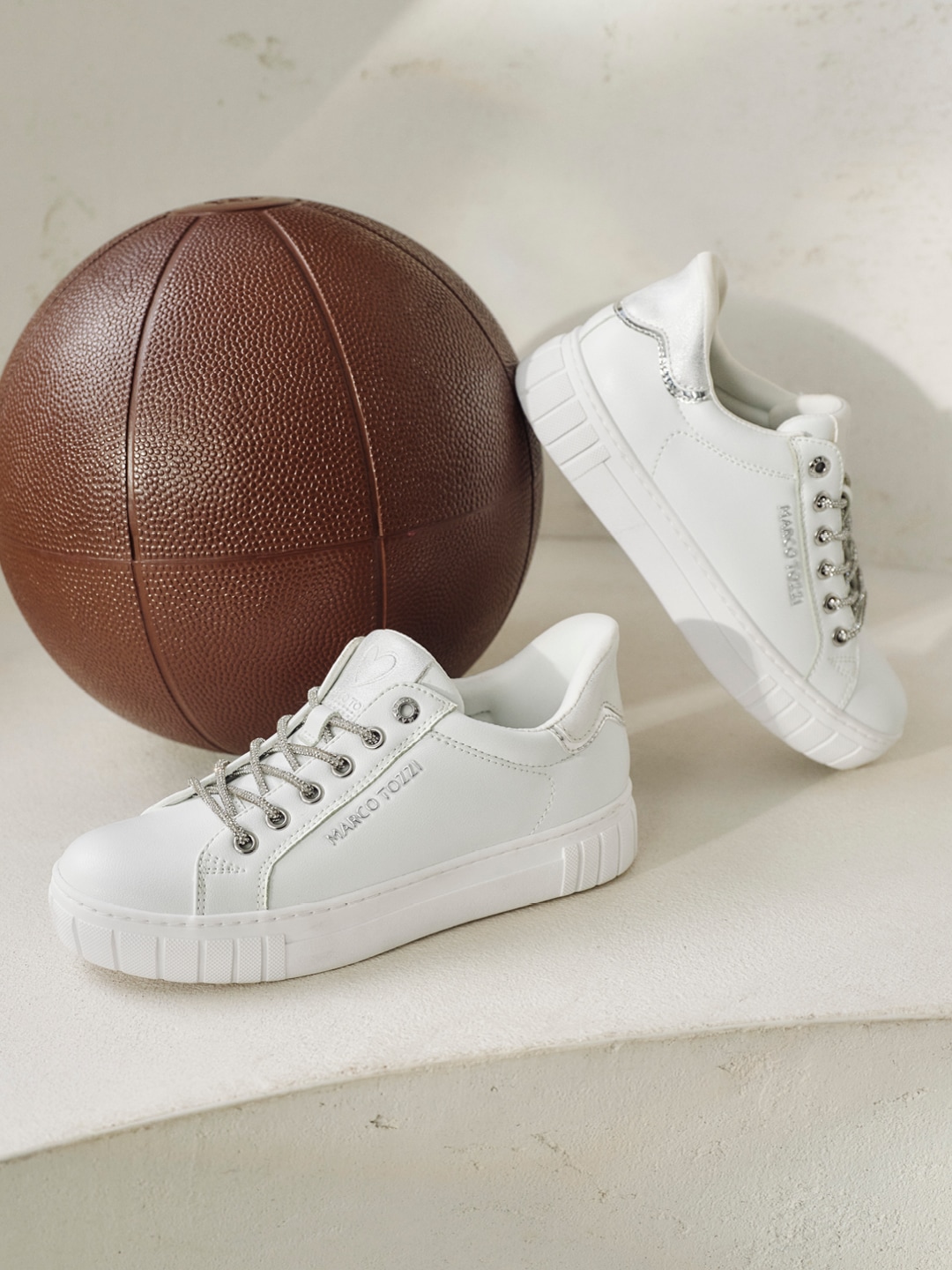 MARCO TOZZI Plateausneaker  , Freizeitschuh, Halbschuh, Schnürschuh mit gepolstertem Schaftrand