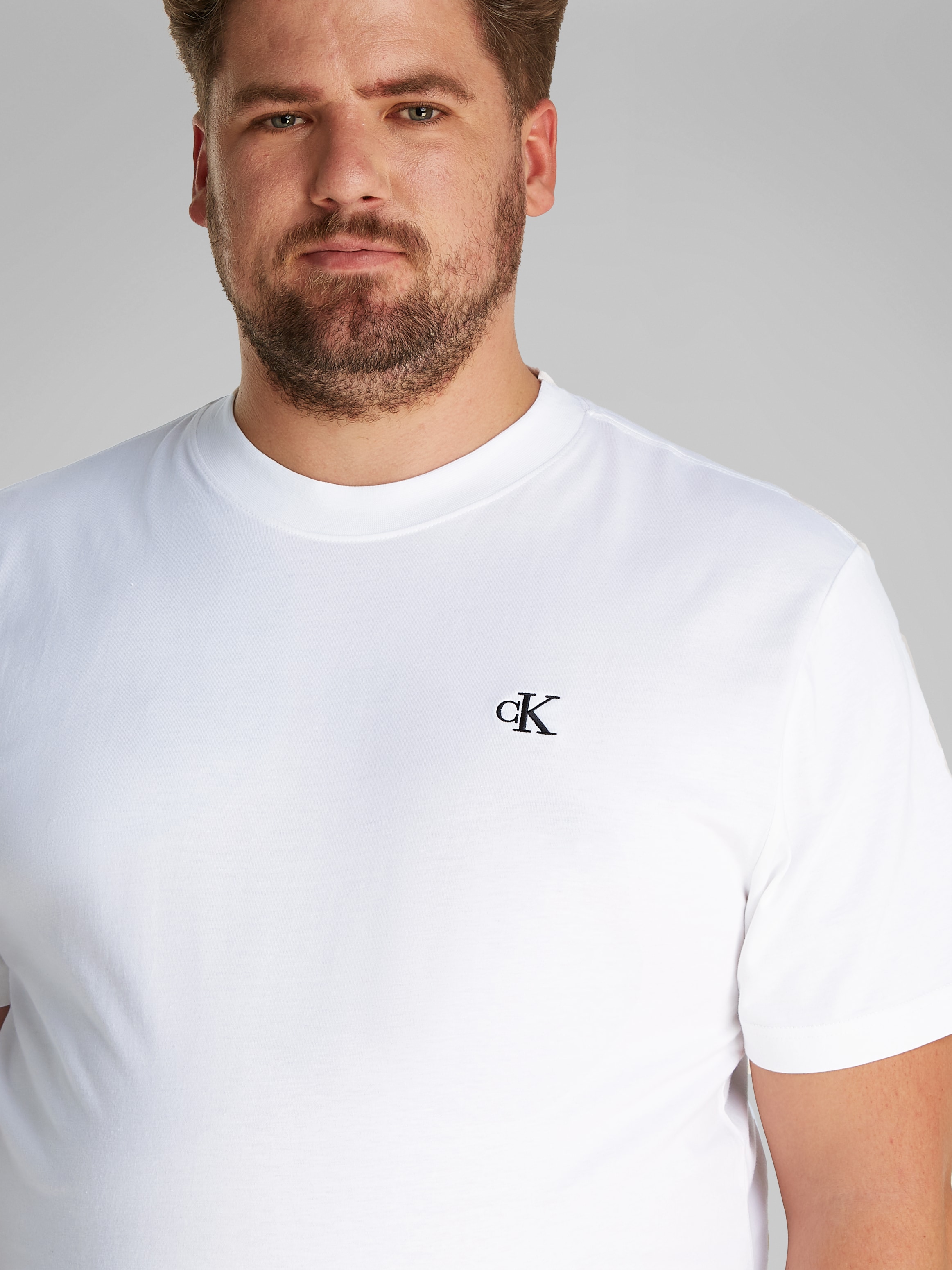 Calvin Klein Jeans Plus T-Shirt »PLUS SERIF FONT GRAPHIC TEE«, in großen Größen