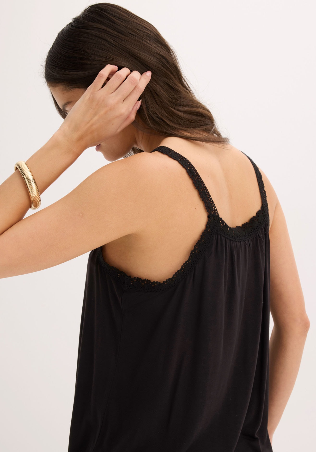 bonprix Shirttop bequeme Passform, ärmellos, aus Viskose, mit Baumwollspitze