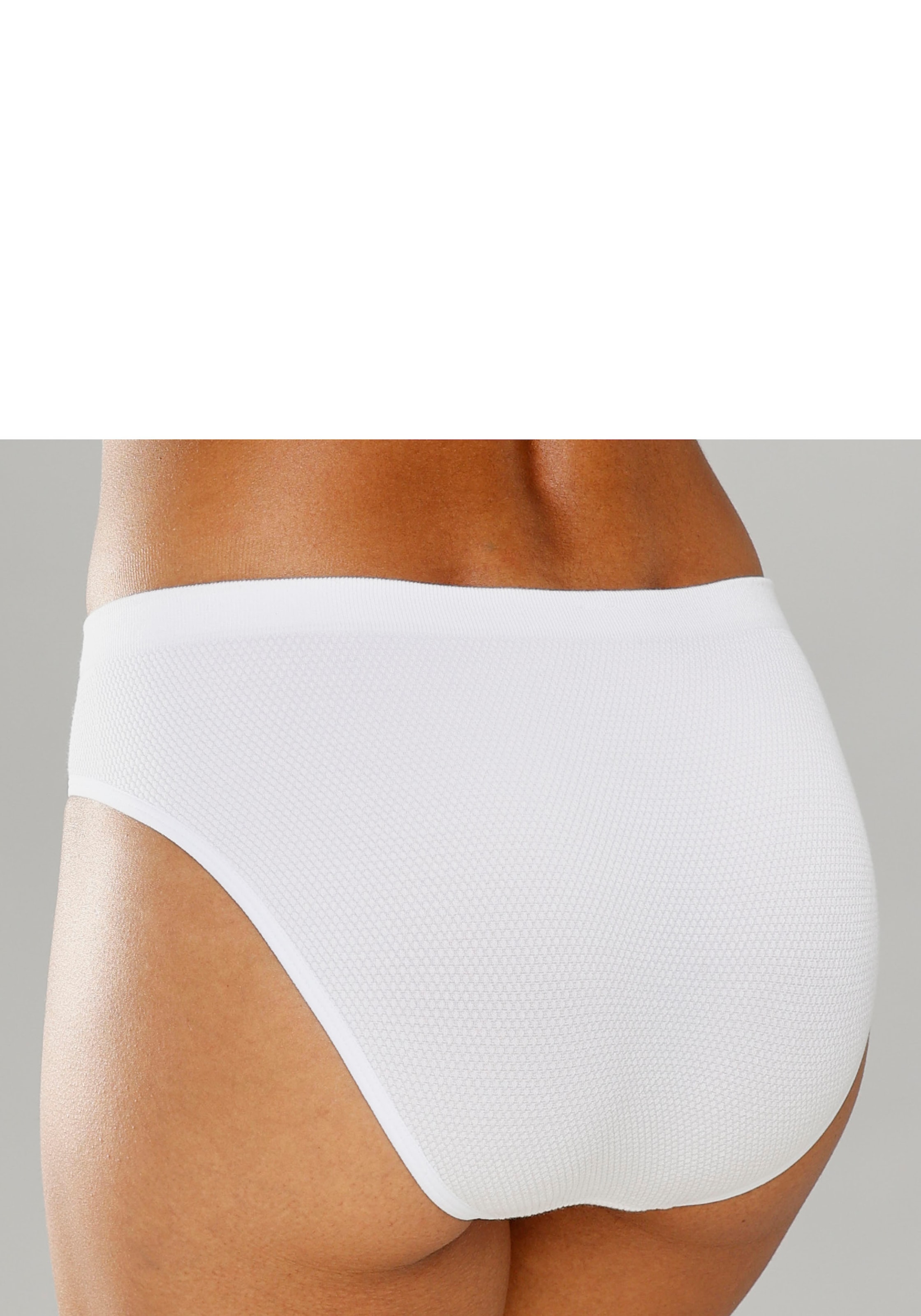 LASCANA Slip, aus angenehm weicher Baumwolle