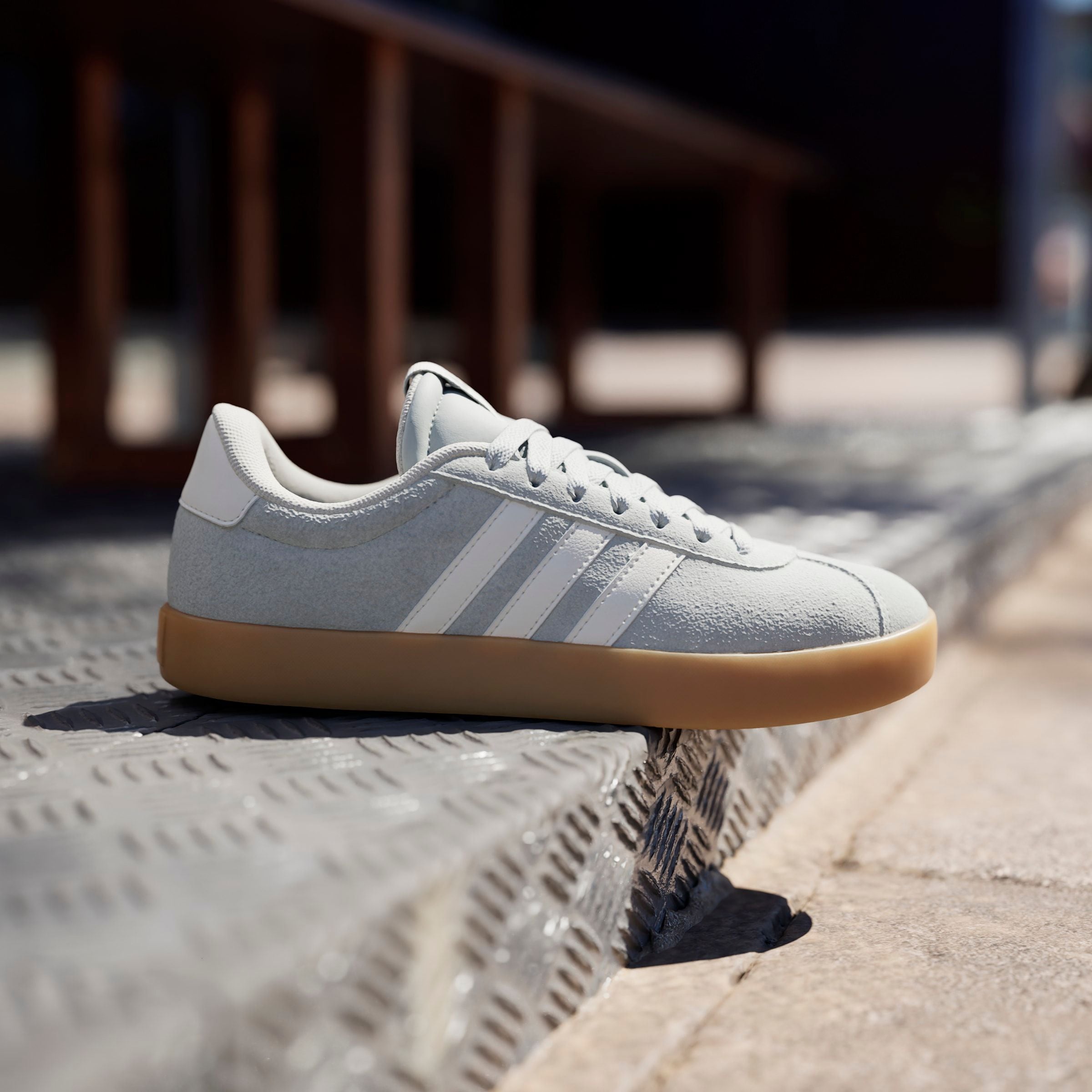 adidas Sportswear Sneaker »VL COURT 3.0«, inspiriert vom Design des adidas samba