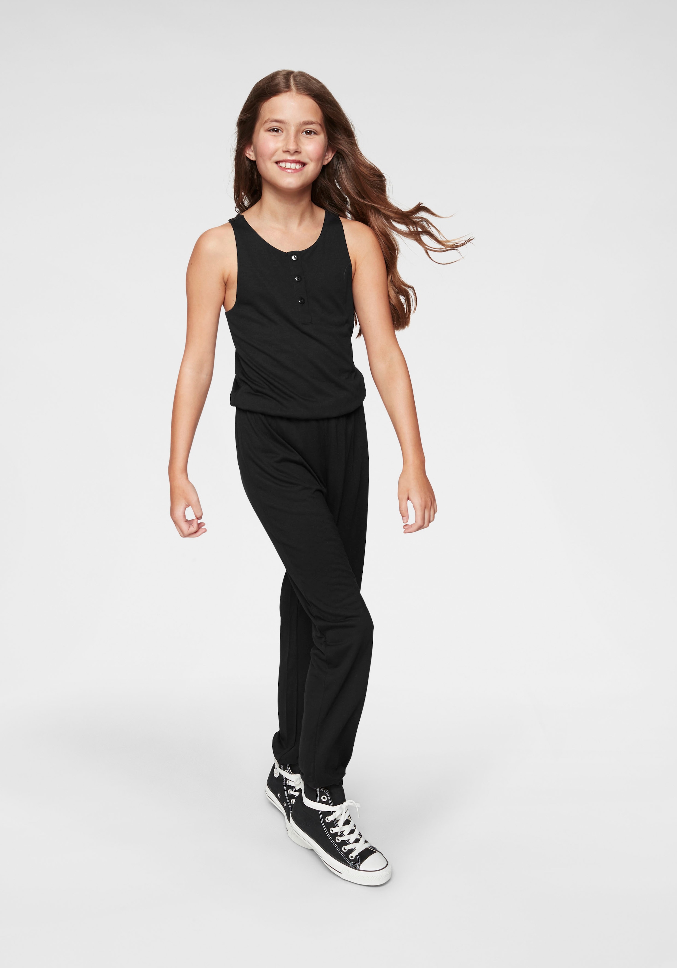 KIDSWORLD Overall », Jumpsuit mit aufwendigen Details«, mit Spitzeneinsatz im Rücken