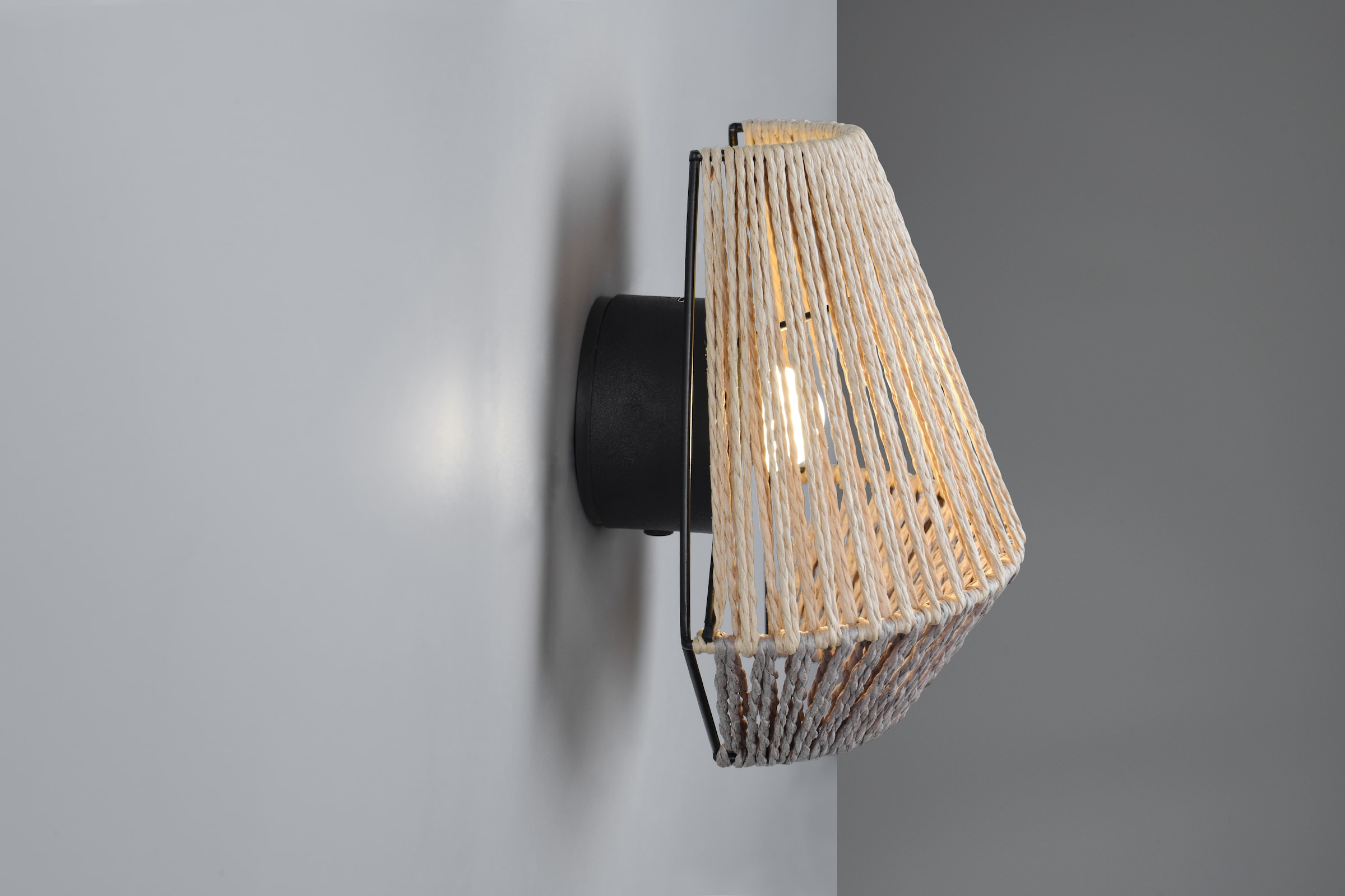 REALITY Leuchten LED Wandleuchte »LIRA, Akku Wandlampe, USB Ladeanschluss, 1,5W 140 Lumen 3000K warmweiß« LED-Board 1 Stk. Warmweiß Lampenschirm aus Papiergarn, Touchdimmer, max 8h Akkulaufzeit