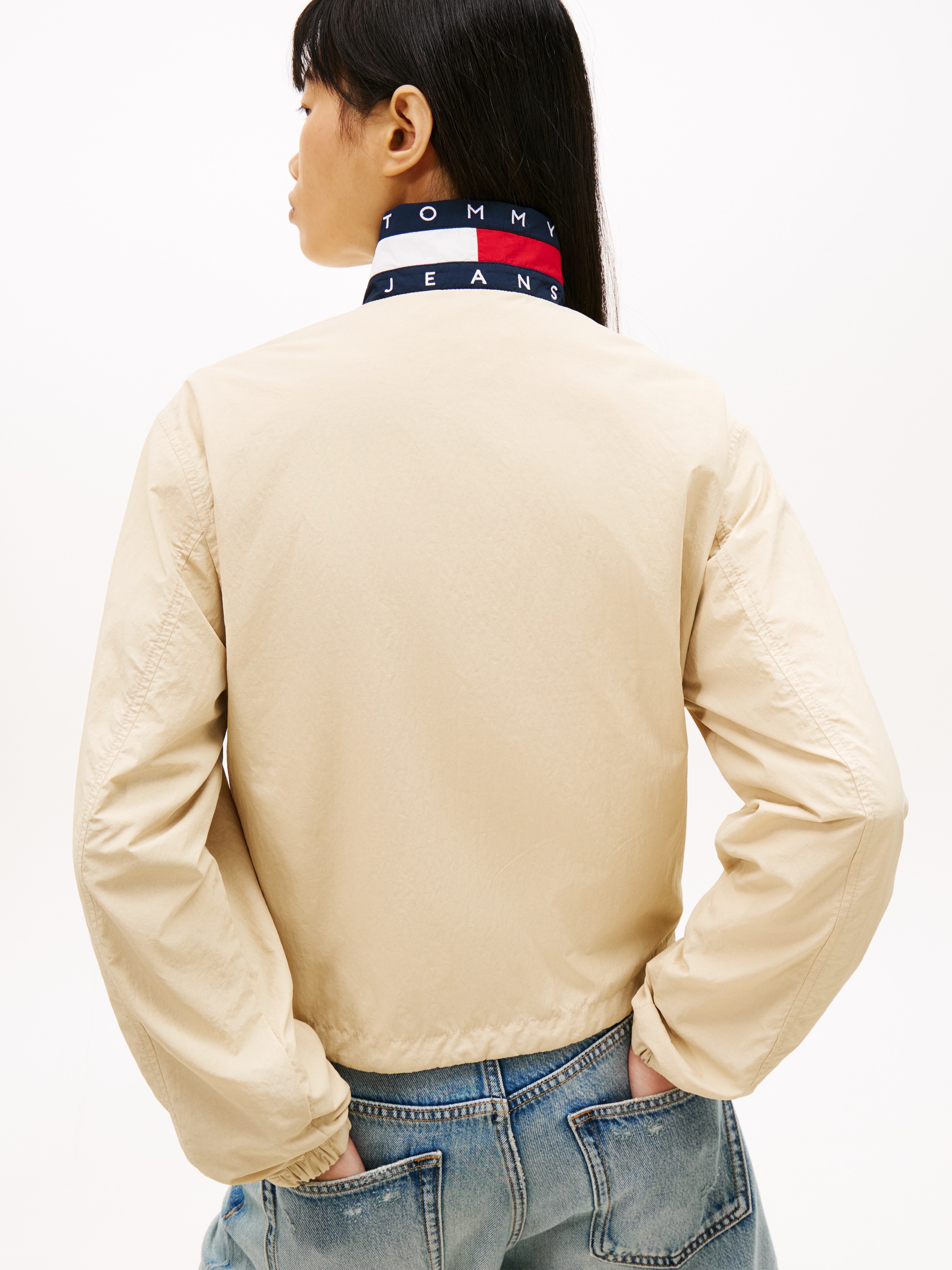 Tommy Jeans Outdoorjacke »TJW ESSENTIAL JACKET EXT« mit kontrastfarbenem Einsatz