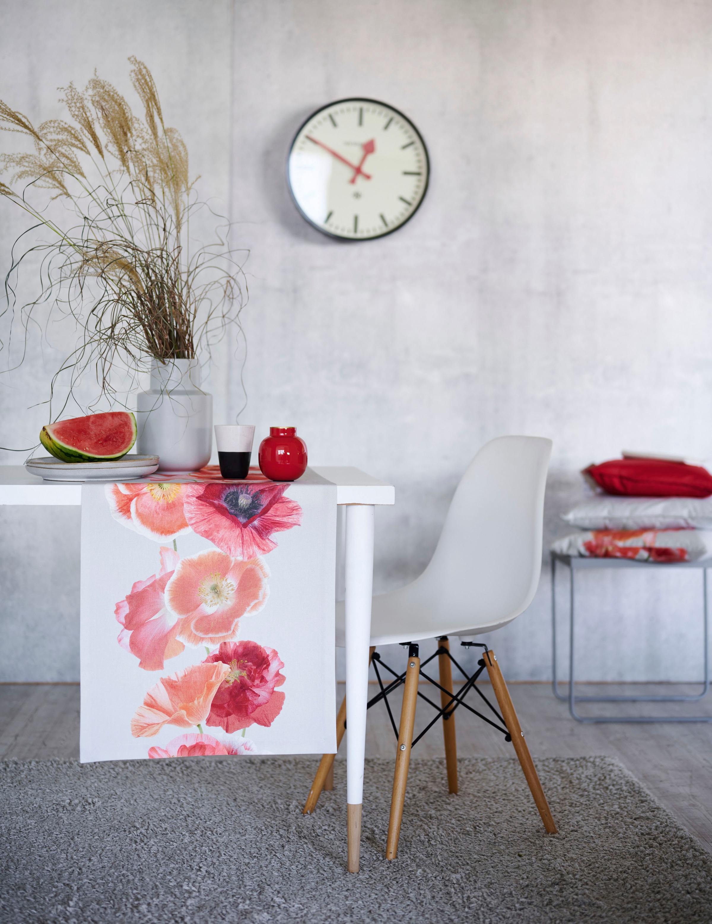 Blumenmotiv, Tischläufer SUMMERTIME, »6854 Klatschmohn Online-Shop Sommerdeko, roter Digitaldruck, mit St.), APELT (1 im Sommer«, OTTO