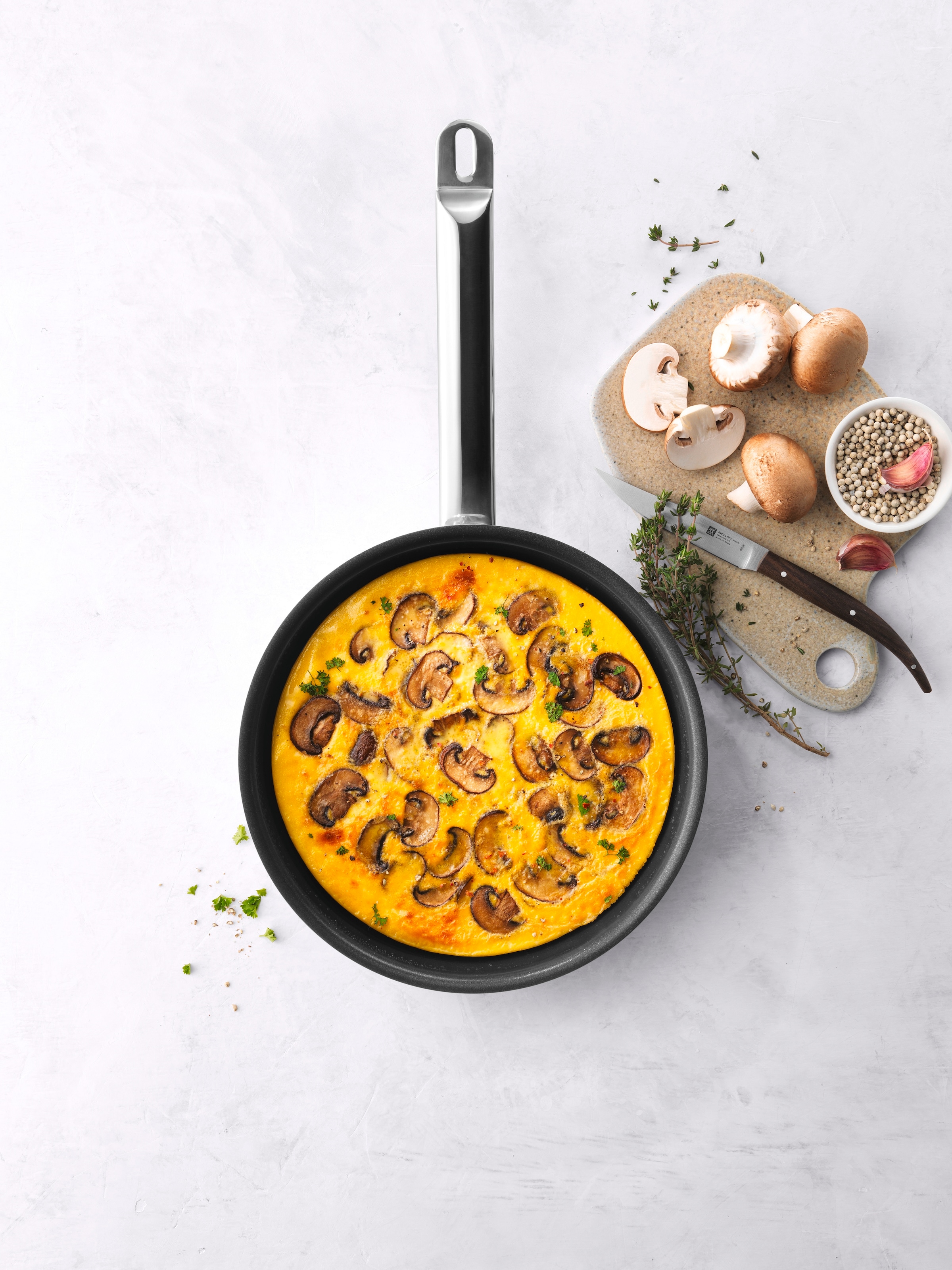 Zwilling Pfannen-Set »TrueFlow« Edelstahl 18/10 Set, 1 Bratpfanne (Ø 24 cm), 1 Bratpfanne (Ø 28 cm), 2 Stk. tlg. mit Antihaftbeschichtung, Induktionsgeeignet