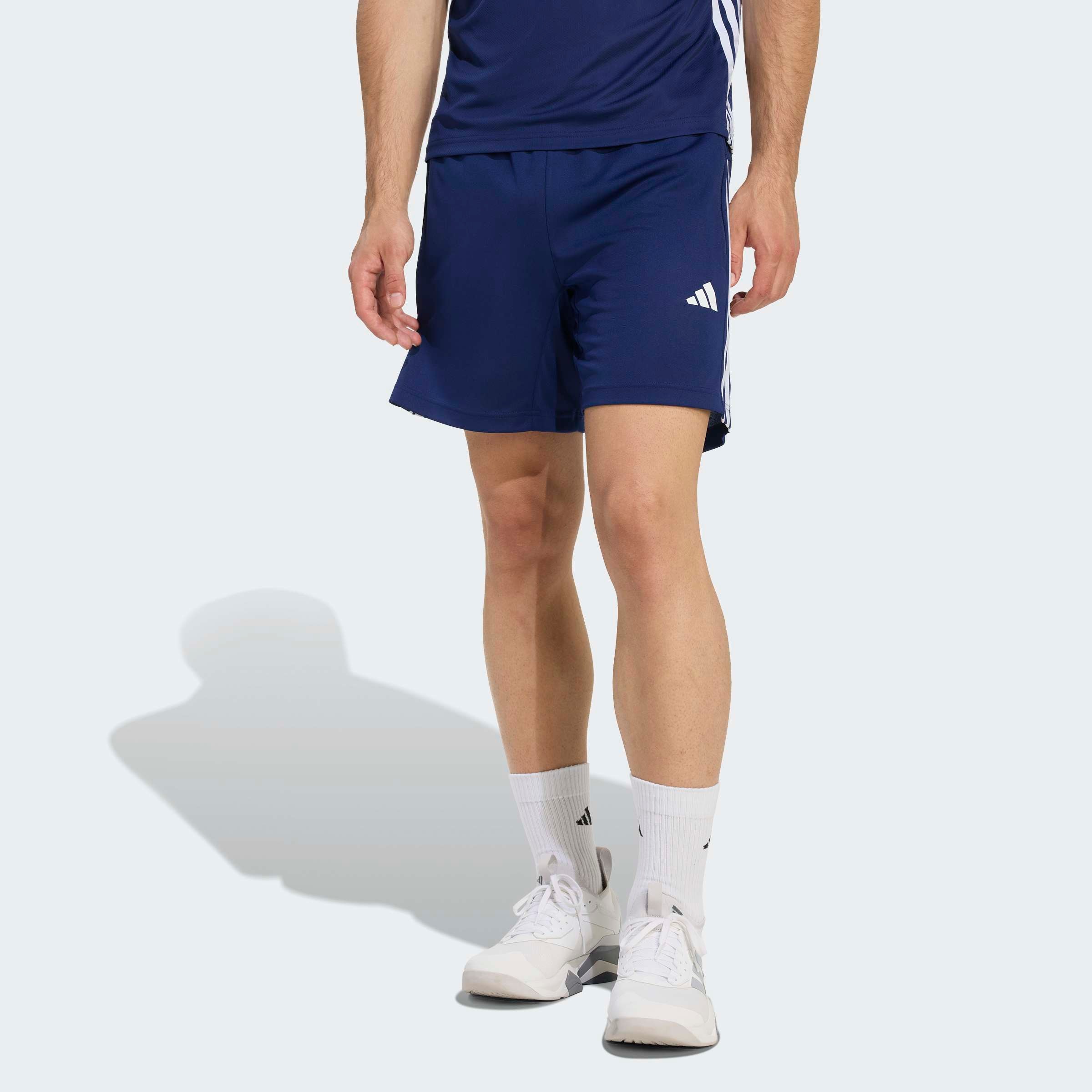 adidas Performance Shorts »WORKOUT ESSENTIALS BASE 3-STRIPES PIQUÉ 7 IN«