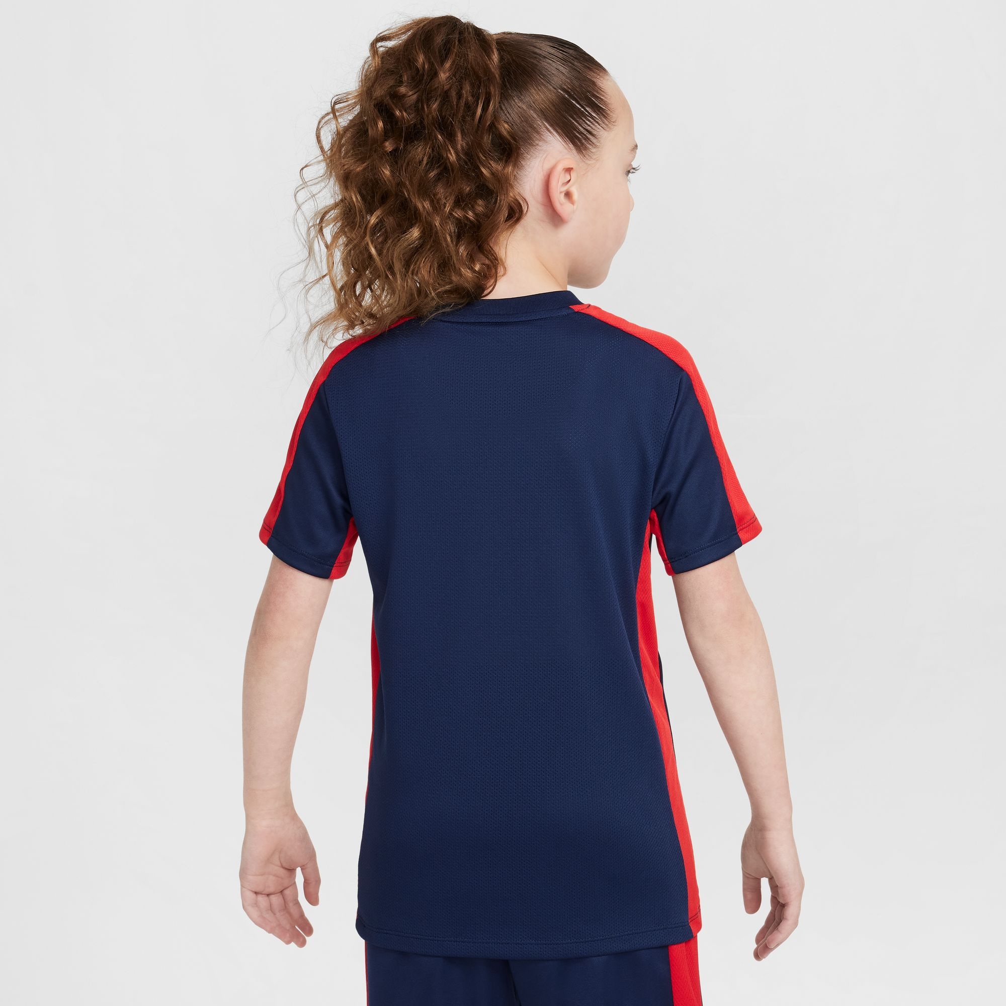 Nike T-Shirt »K NK DF TRPHY23 SS TOP GX« für Teens, sportlicher Stil, für Fitness und Freizeit