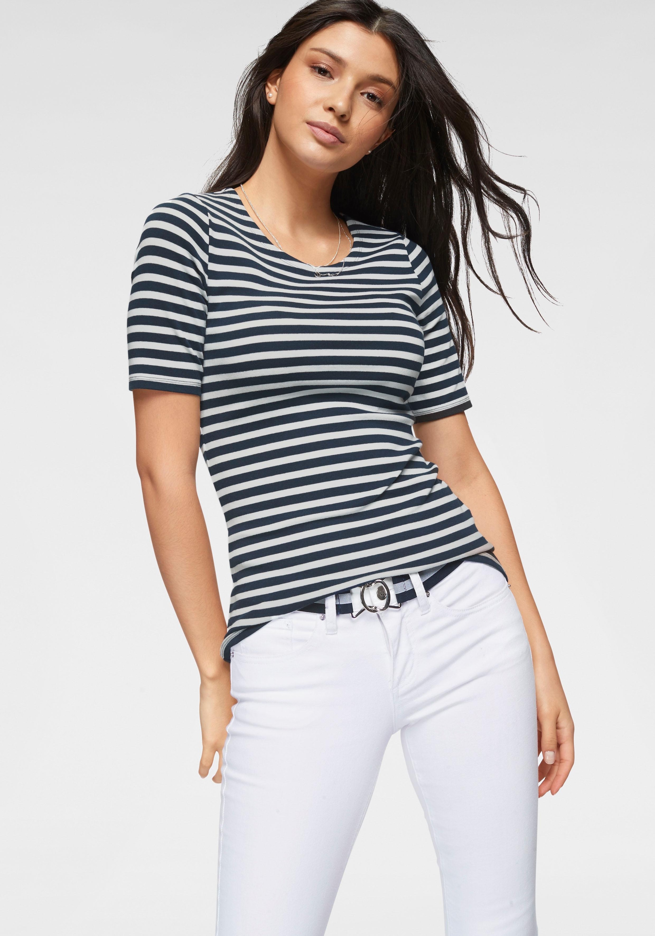 T-Shirt »STRIPED 1X1 RIB LSS T-SHIRT«, mit charmantem Streifendesign