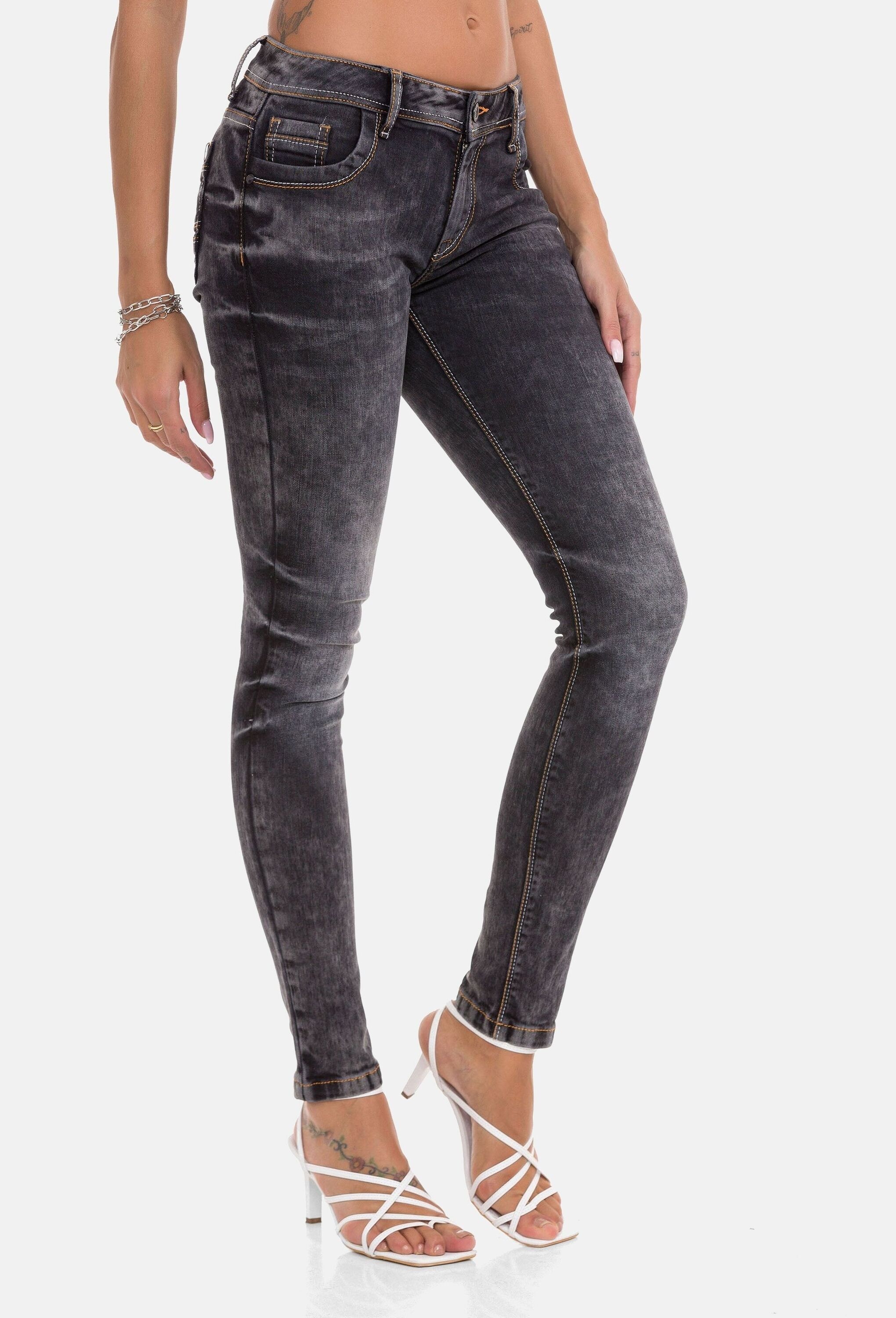Cipo & Baxx Slim-fit-Jeans »Cipo & Baxx Jeans« im Used-Look, WD443