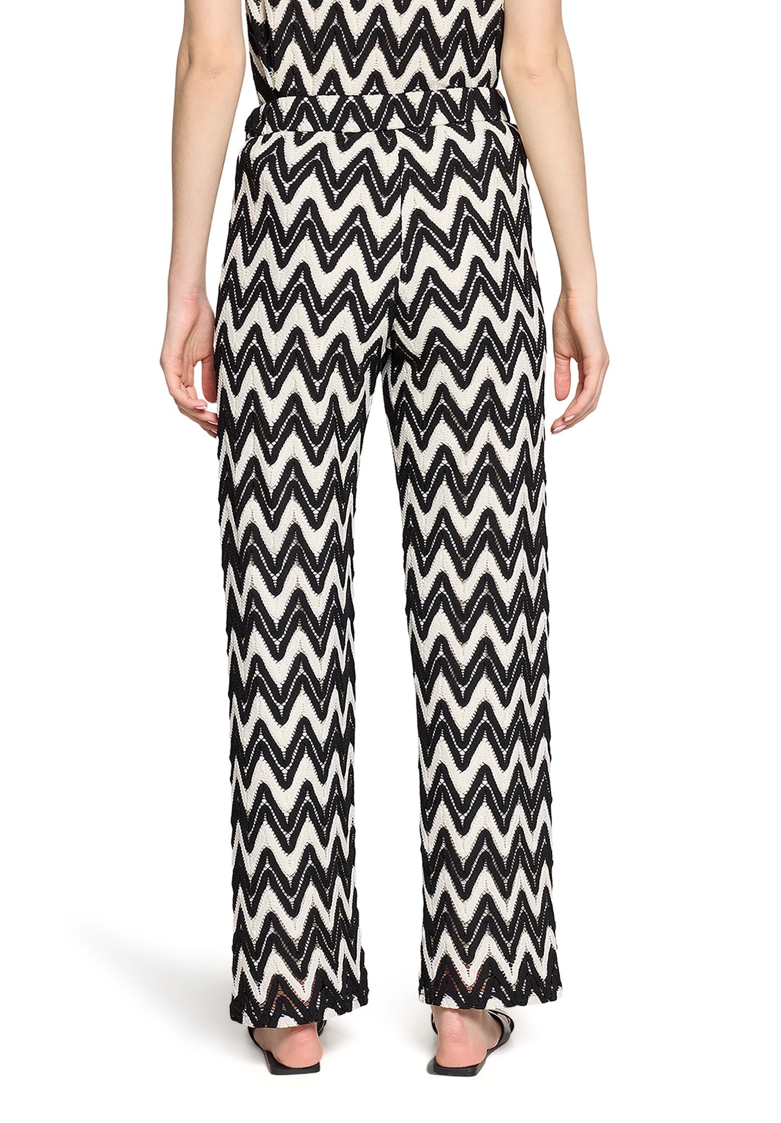 Betty&Co Schlupfhose »Schlupfhose mit Struktur«