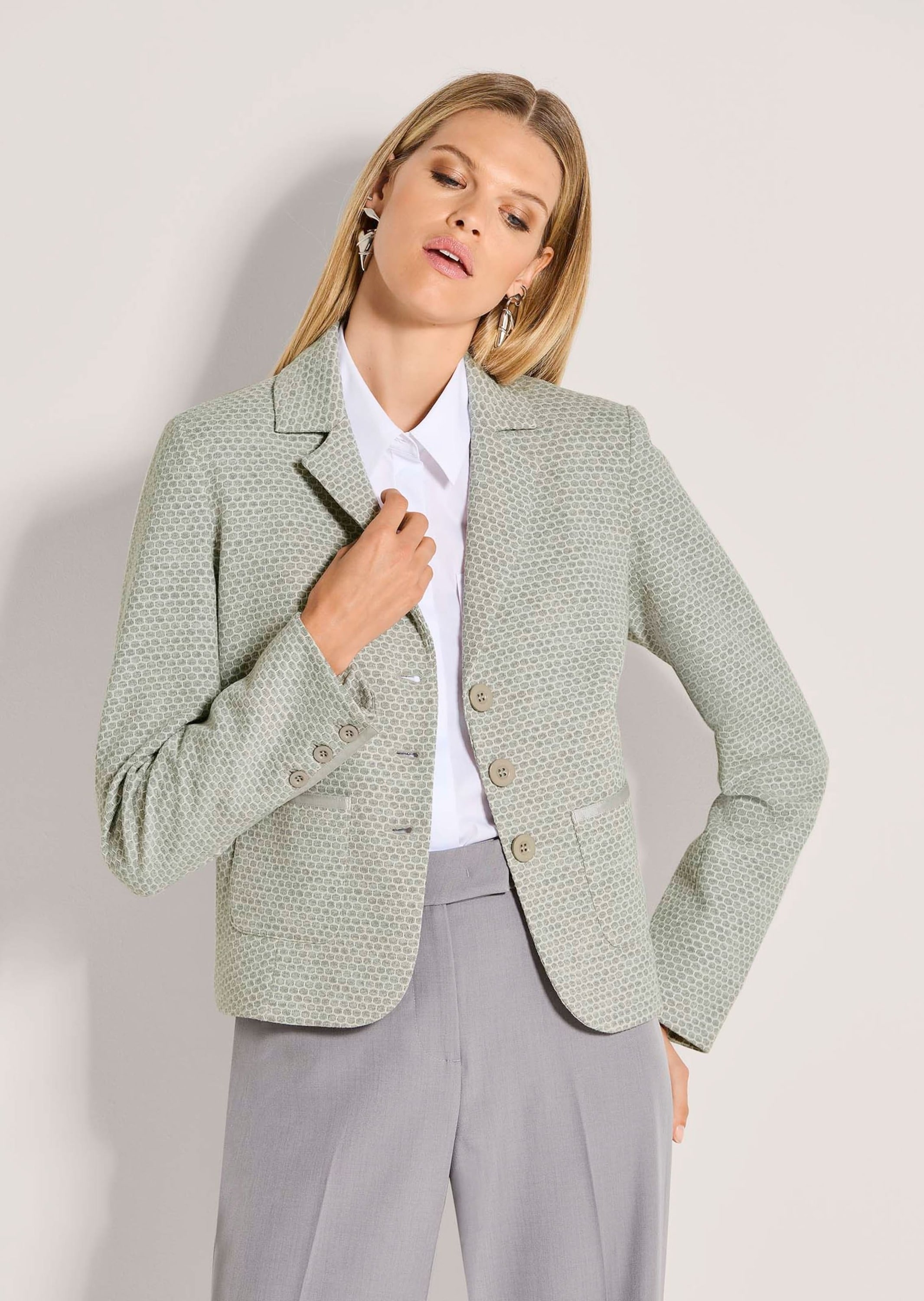 MADELEINE Jackenblazer »Jerseyblazer Kurzblazer mit Wabenmuster« Strukturjersey