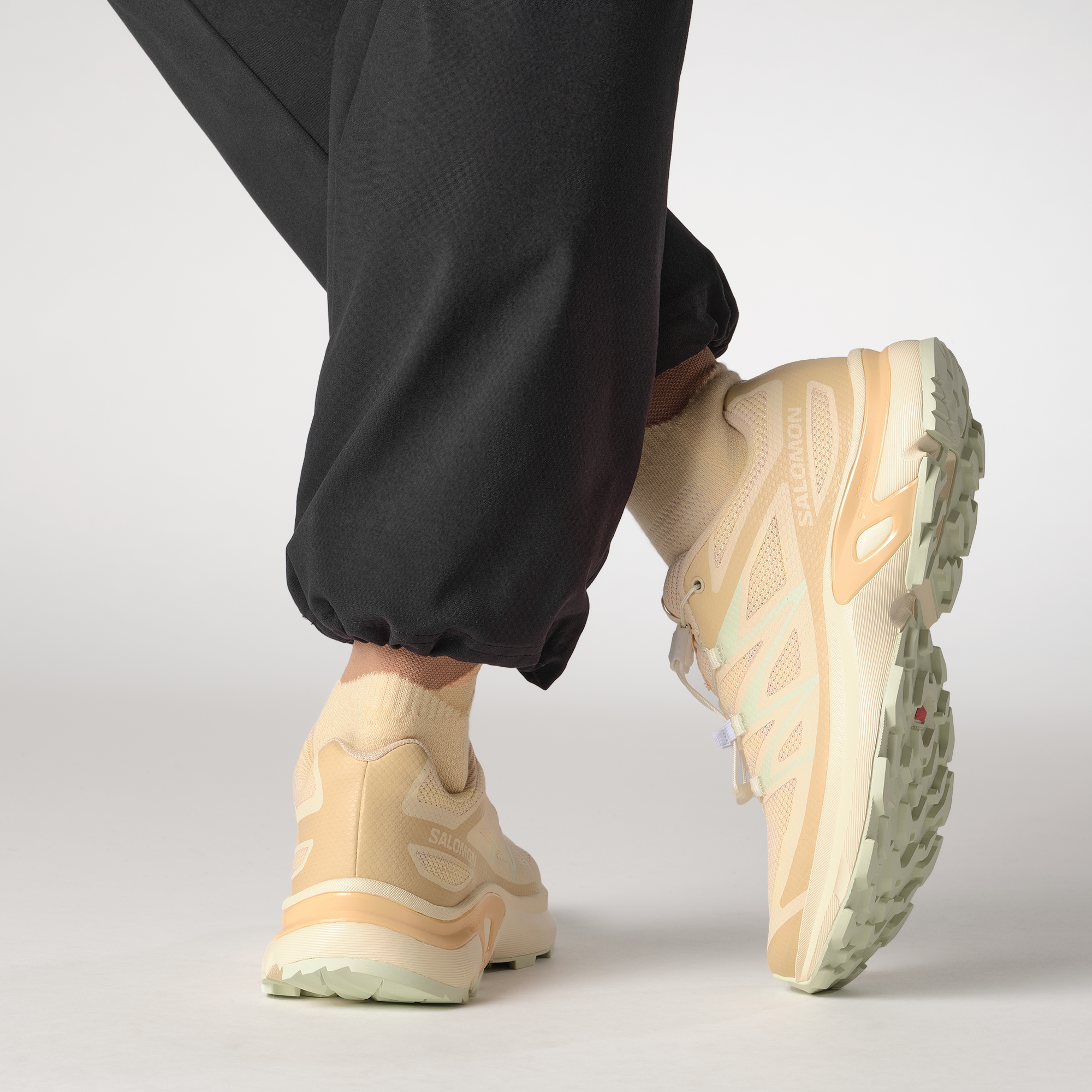 Salomon Sneaker »XT-EVR«, vom XT-6 inspiriert, Quicklace™
