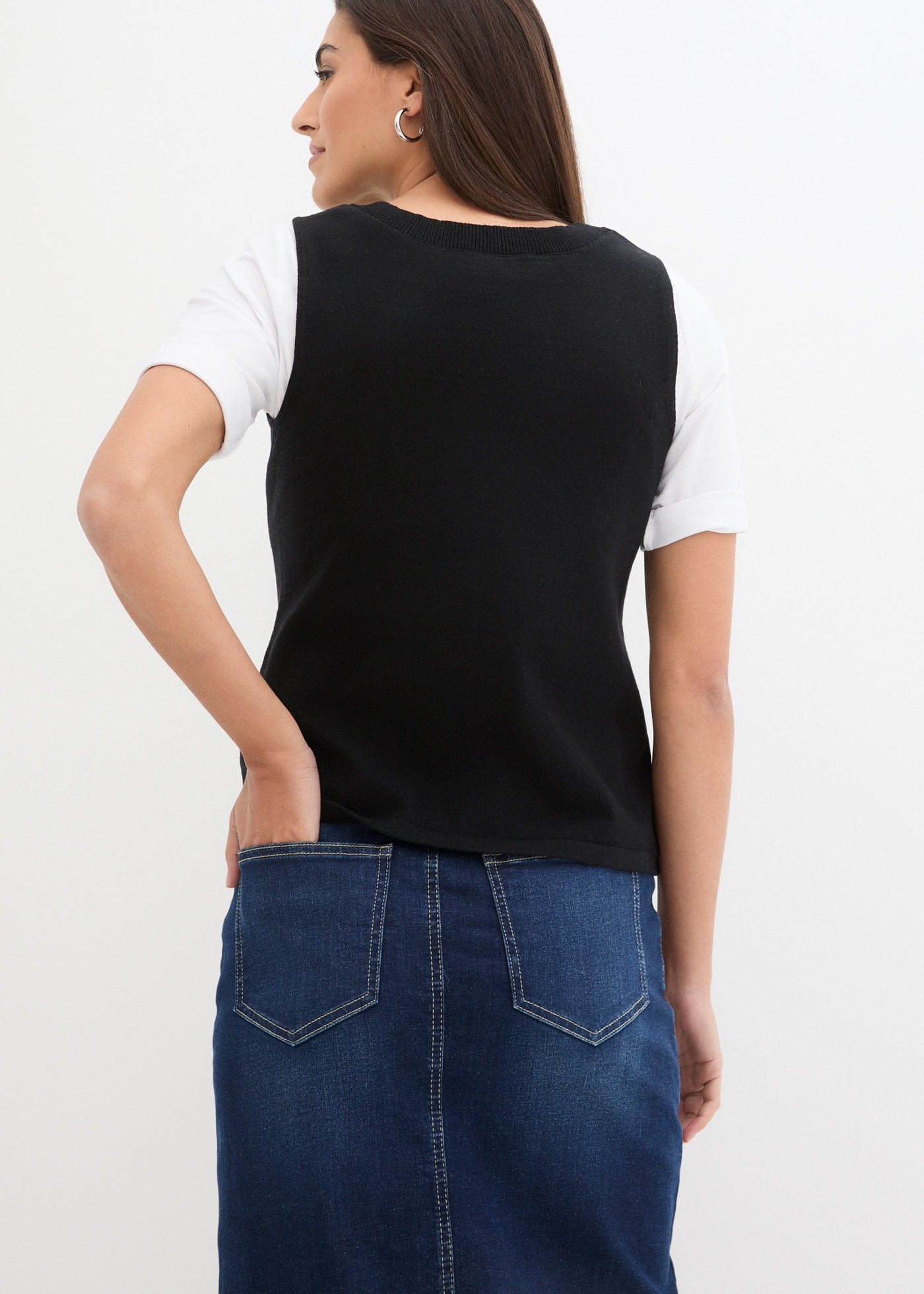 bonprix Strickweste »Feinstrick-Weste mit Knöpfen«, Feinstrick-Weste mit Knöpfen
