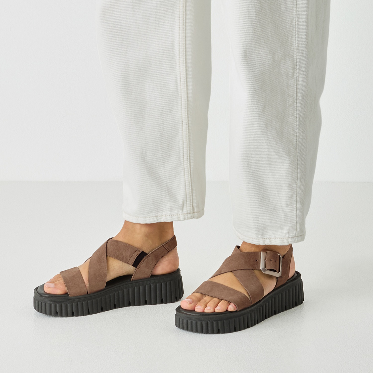 Tamaris Sandalette  Plateau, Riemchensandale, Sommerschuh mit Touch It-Ausstattung