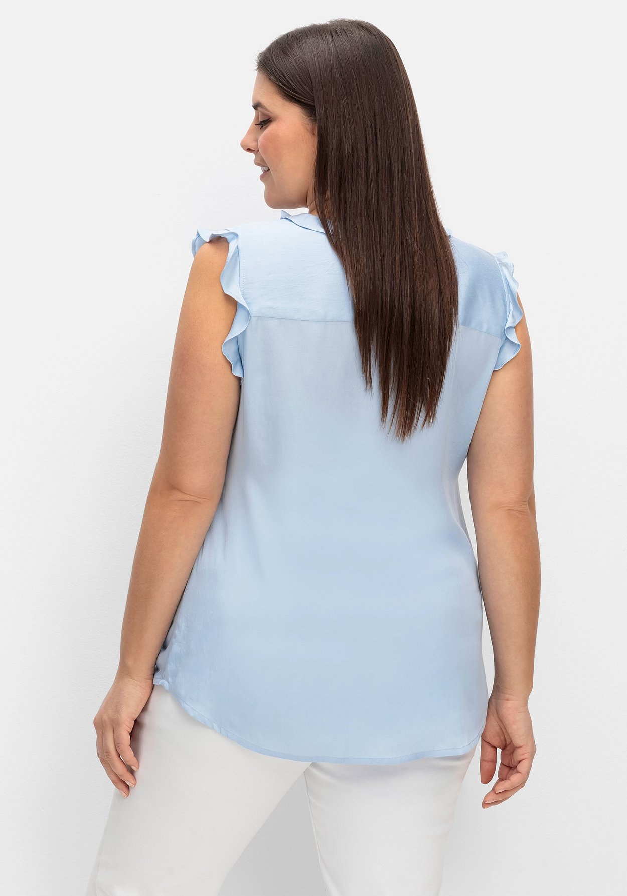 Sheego Rüschenbluse »Bluse in ärmelloser Form mit Volants«, in ärmelloser Form mit Volants