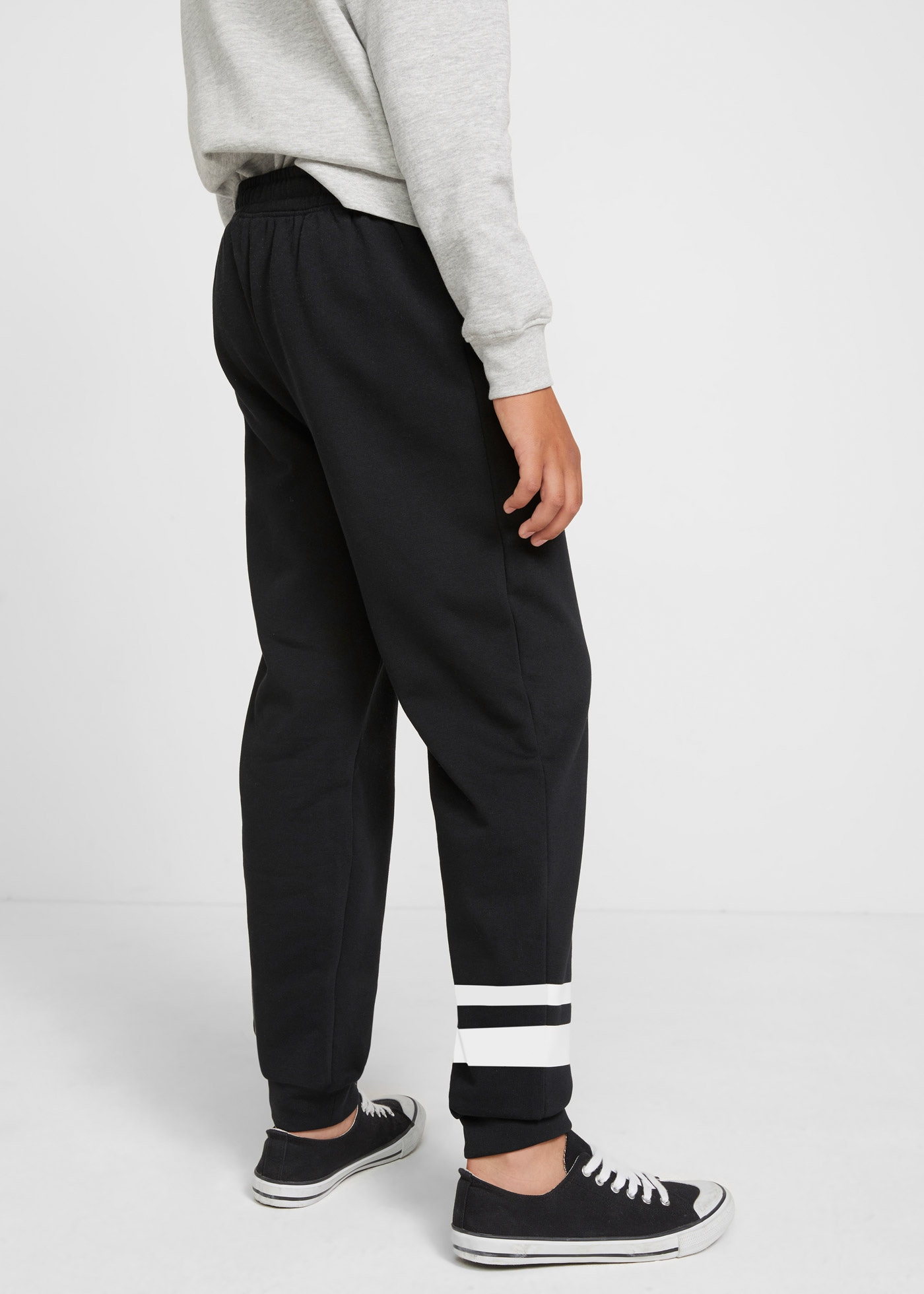 bonprix Jogginghose  aus Baumwoll-Mix, mit Eingrifftaschen, bequeme Passform