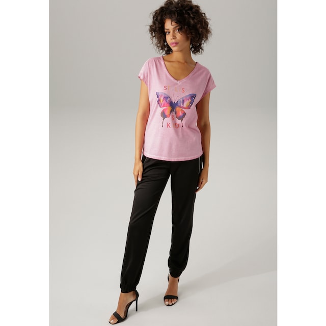 Aniston CASUAL T-Shirt, mit batikfarbigem Schmetterling und Schriftzug bei  OTTOversand