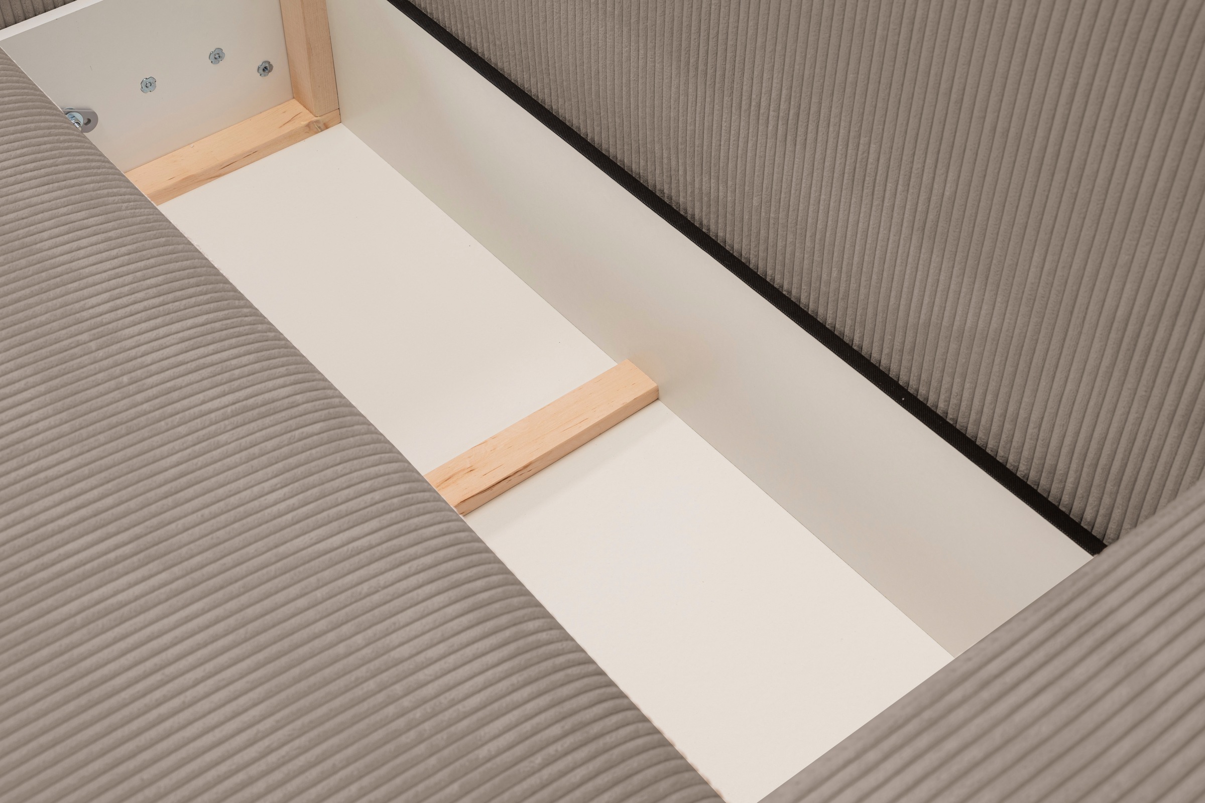 WERK2 Ecksofa »Rotterdam-L, kuschelweicher Cord oder Breitcord, L-Form, Breite 267 cm«, Design Ecksofa mit Schlaffunktion & Bettkasten, Cord, Hellgrau/Beige