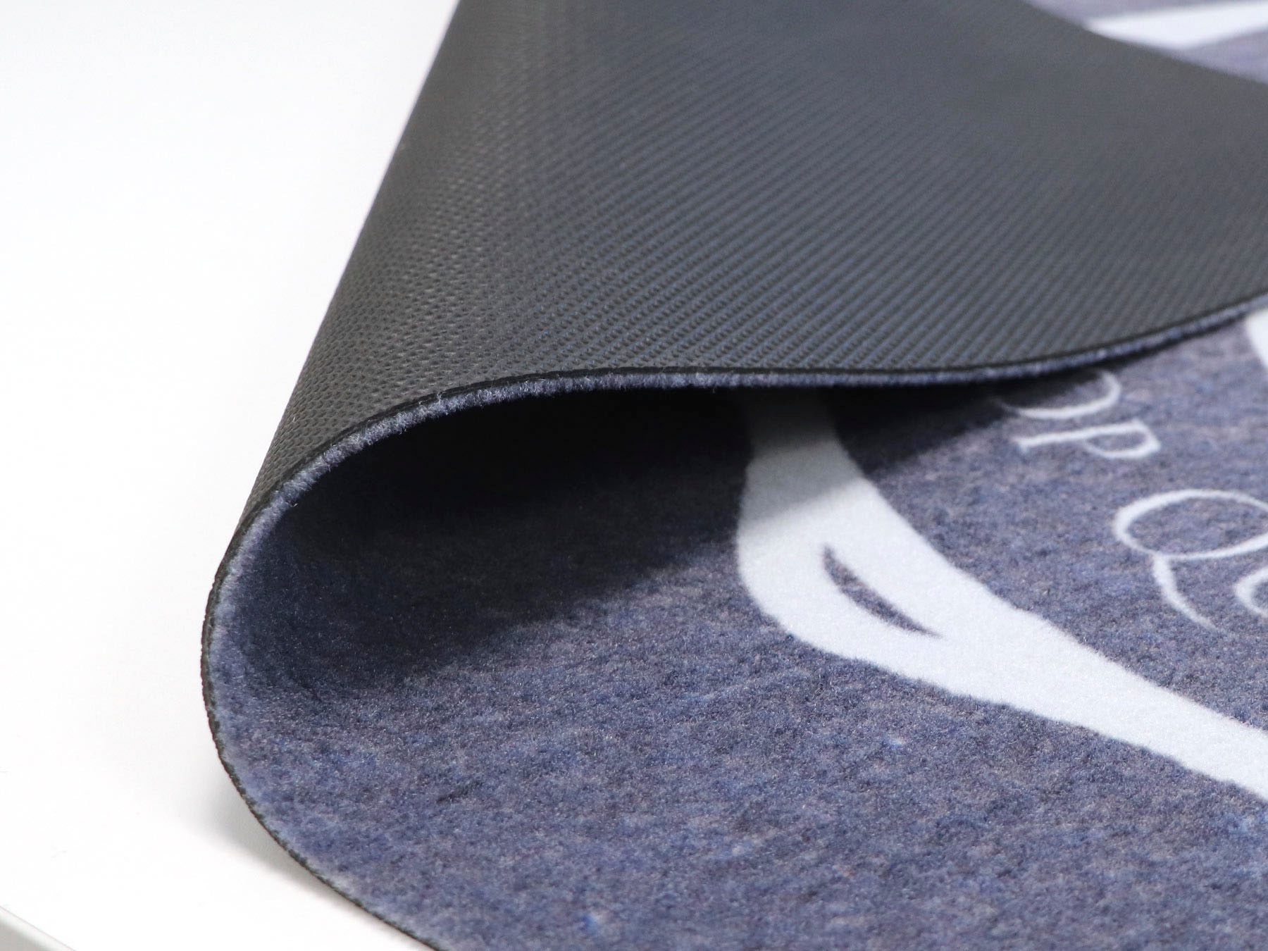 Primaflor-Ideen in Textil Fußmatte »BBQ Grillunterlage STEAK HOUSE, Made in Belgium«, rechteckig, 5 mm Höhe, Grillmatte ideal als Bodenschutz, mit Spruch, rutschhemmend, waschbar