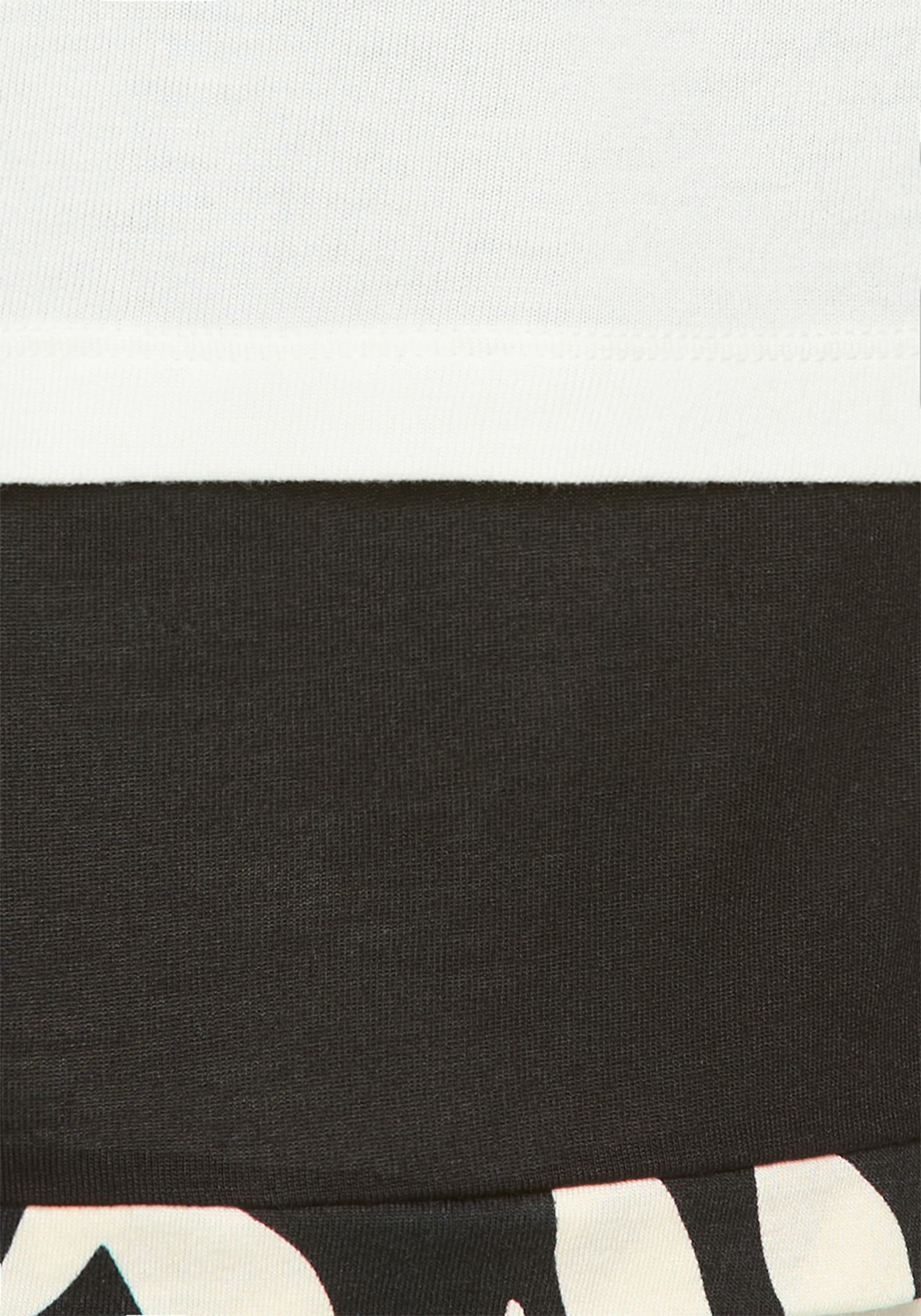 French Connection Shorty 2 im zeitlosen Schwarz-Weiß-Look