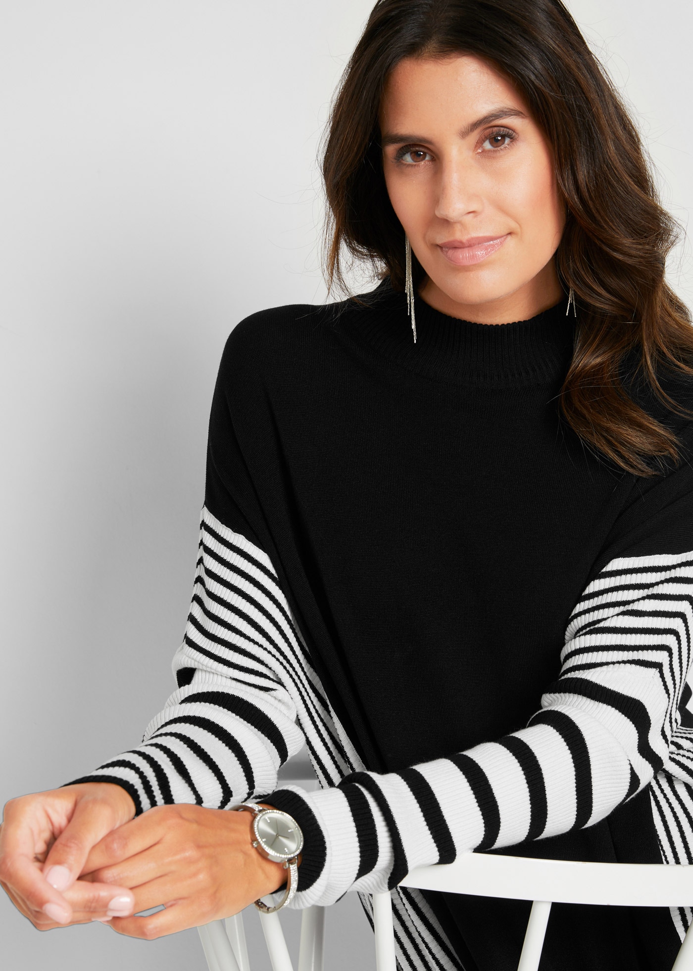 bonprix Longpullover aus Viskose und Polyamid, mit Stehkragen, für vielseitige Anlässe