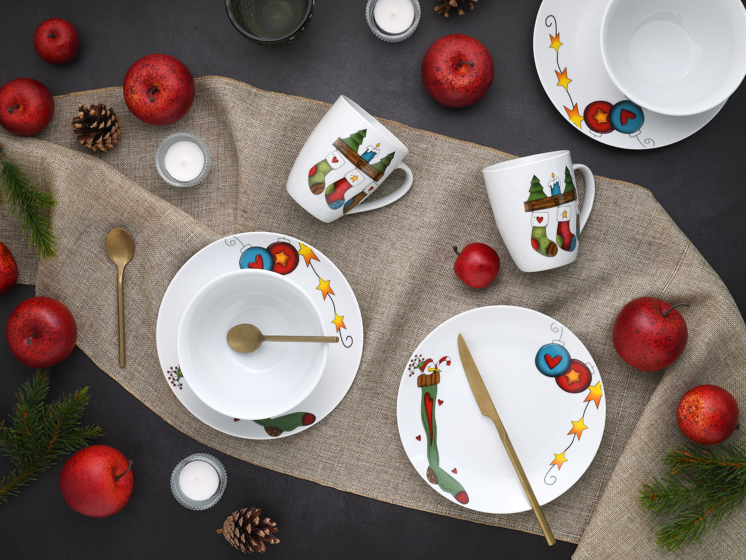 CreaTable Frühstücks-Geschirrset »Luna Socken, Frühstücksset 12-tlg« Winterlicher Dekor mit lustigen Sockenmotiven