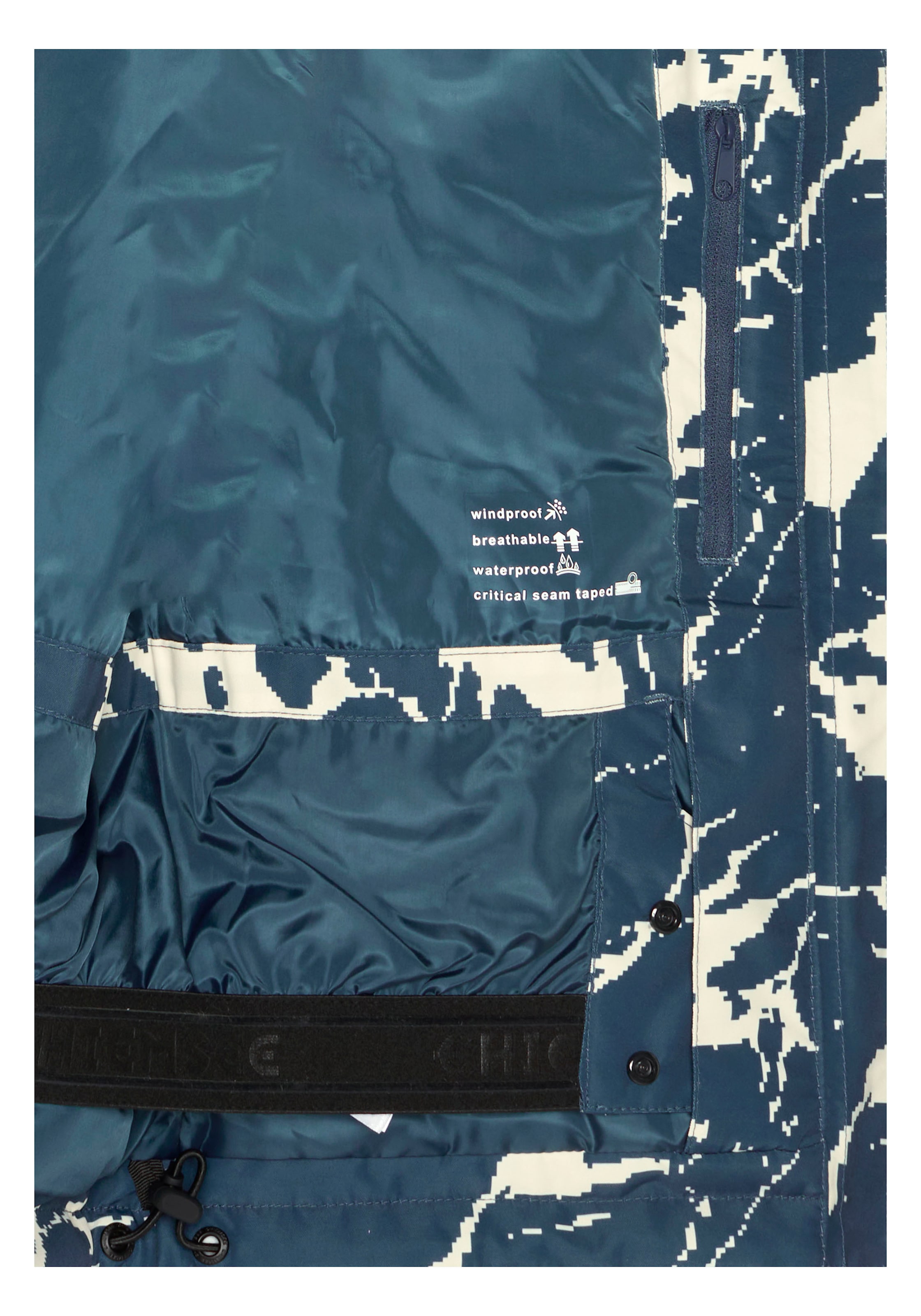 Chiemsee Skijacke mit Kapuze - mit praktischer Skipasstasche<br/>