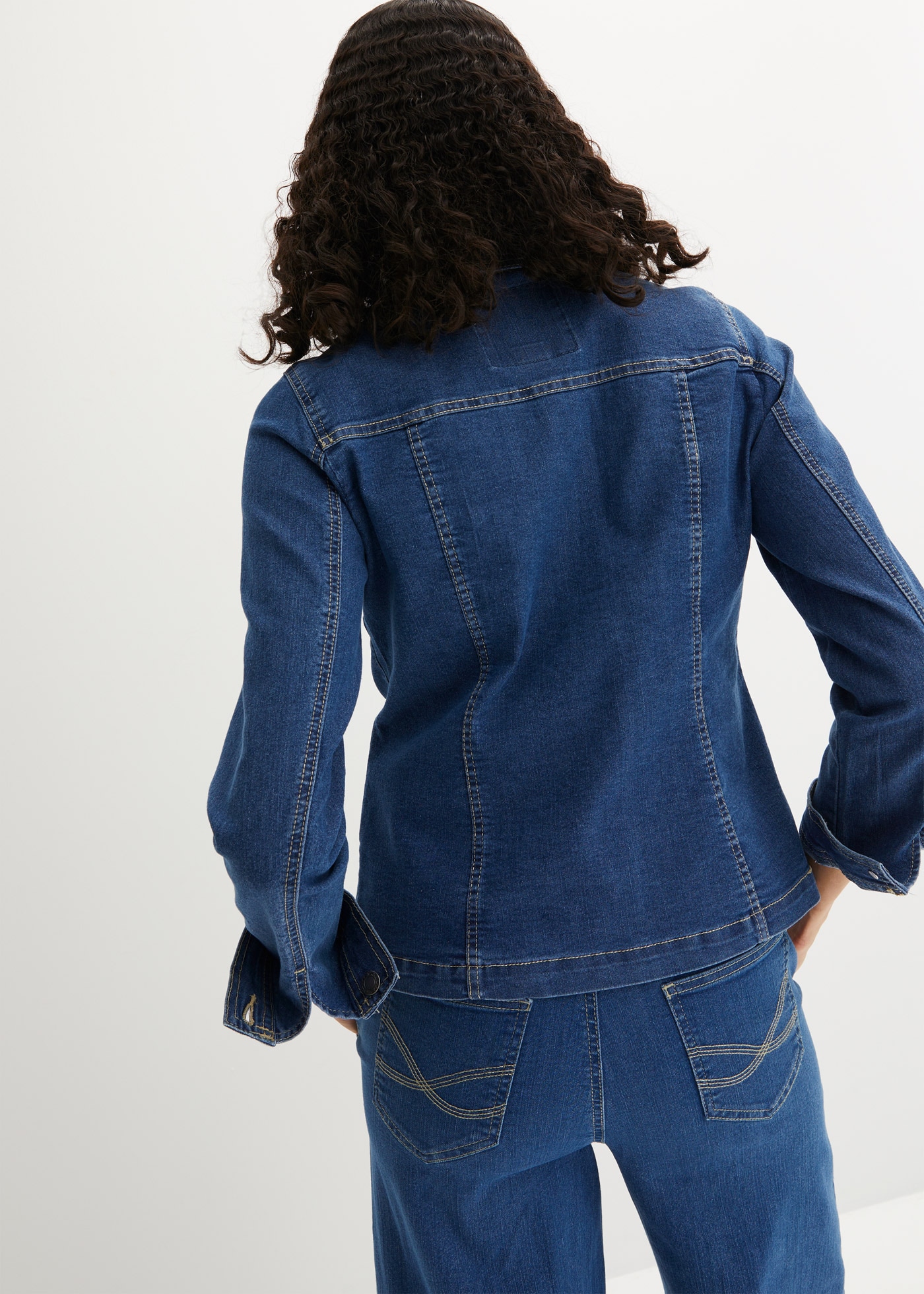 bonprix Jeansjacke bequeme Passform, mit Brust- und Eingriffstaschen