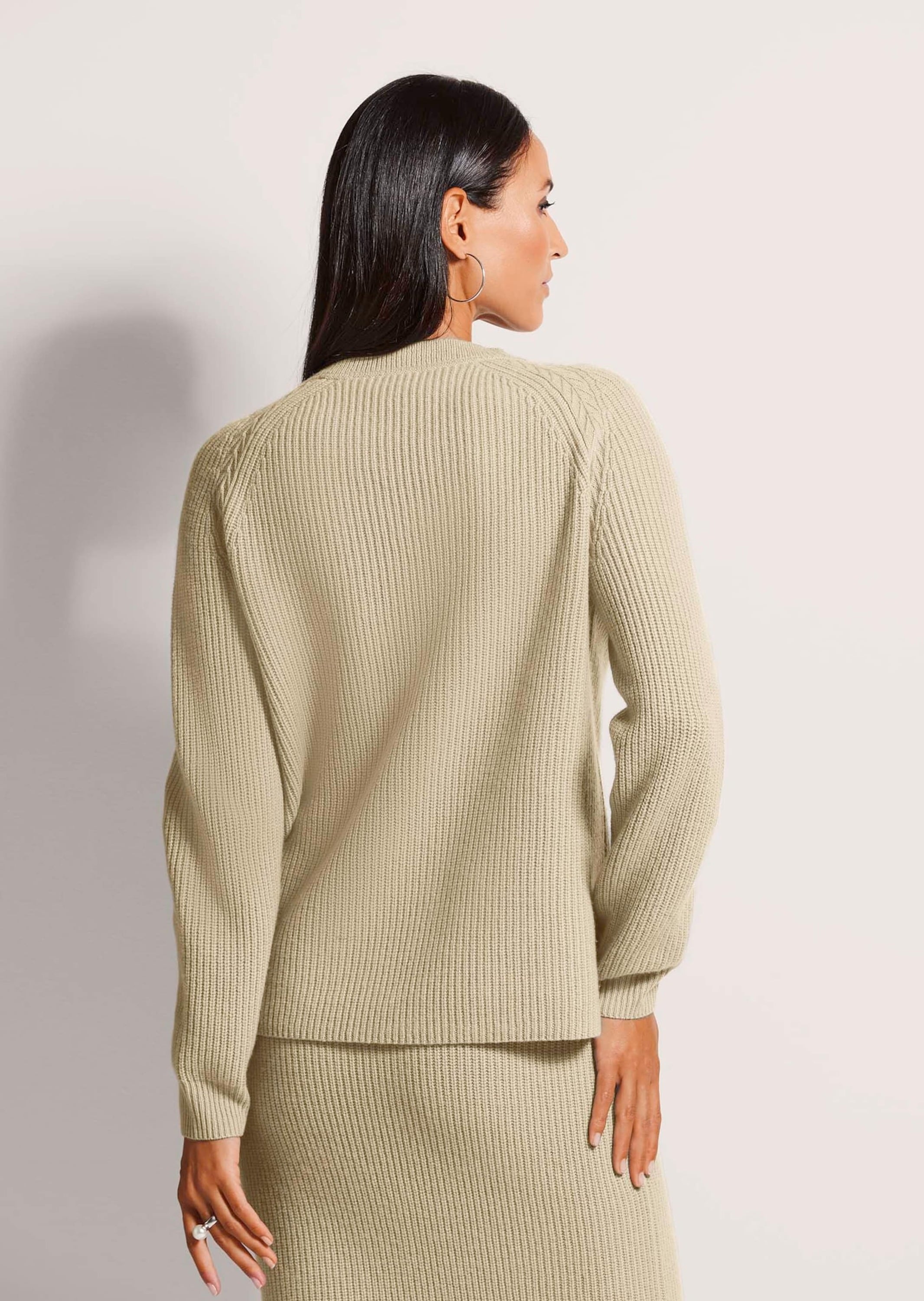 MADELEINE Longpullover »Pullover Langarm V-Ausschnitt-Pullover Strick« dezenter Strukturstrick