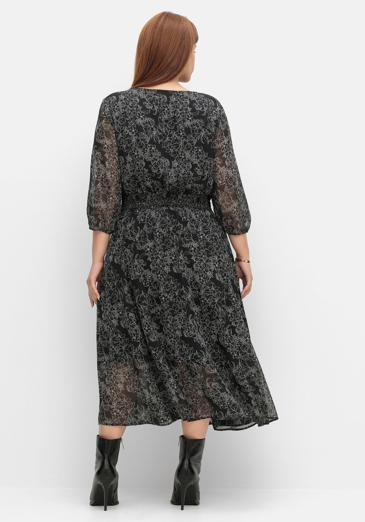 Sheego Chiffonkleid »Chiffonkleid in Petite Passform und Wickeloptik«