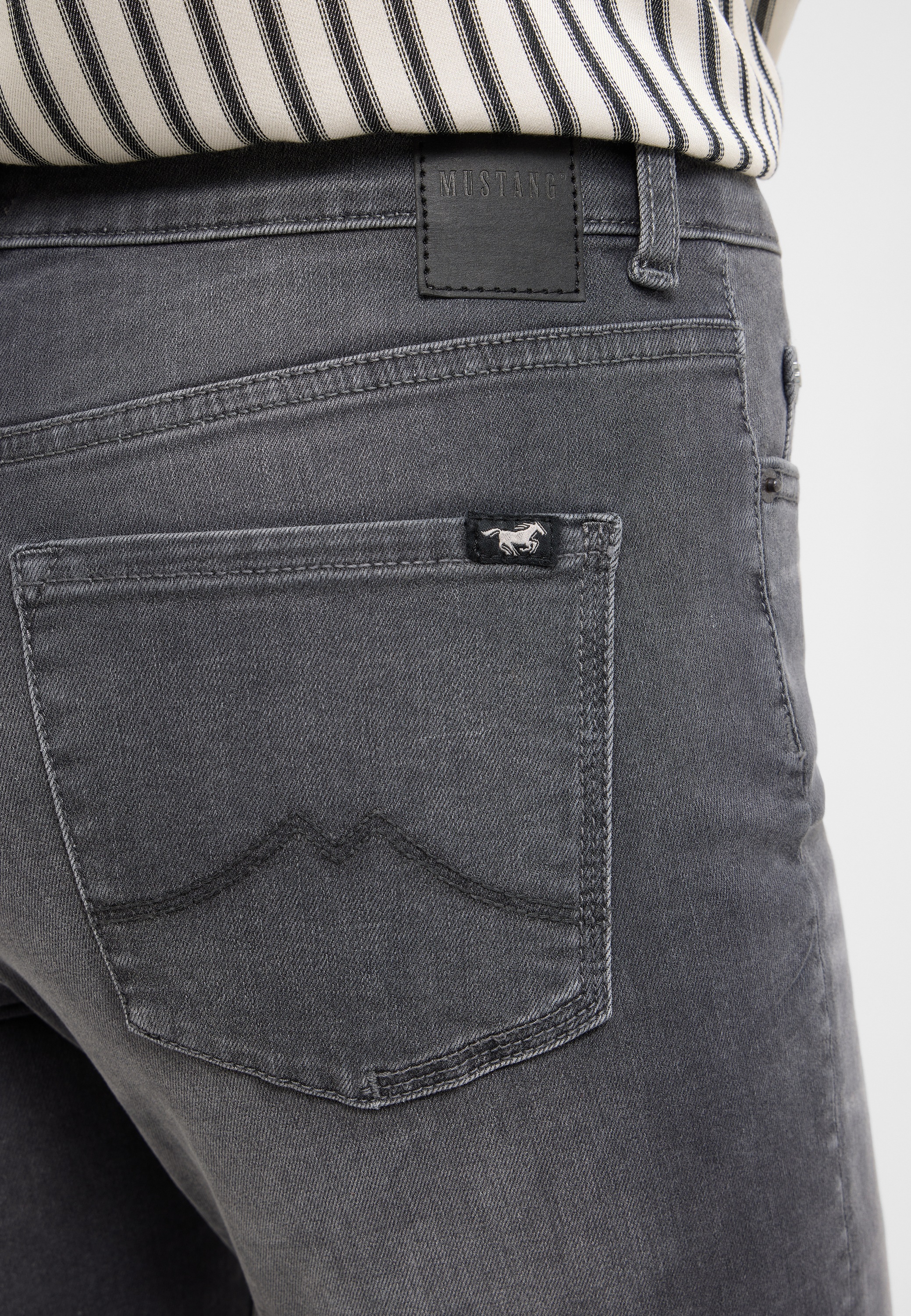 MUSTANG Straight-Jeans »Damen Style Crosby Relaxed Straight«