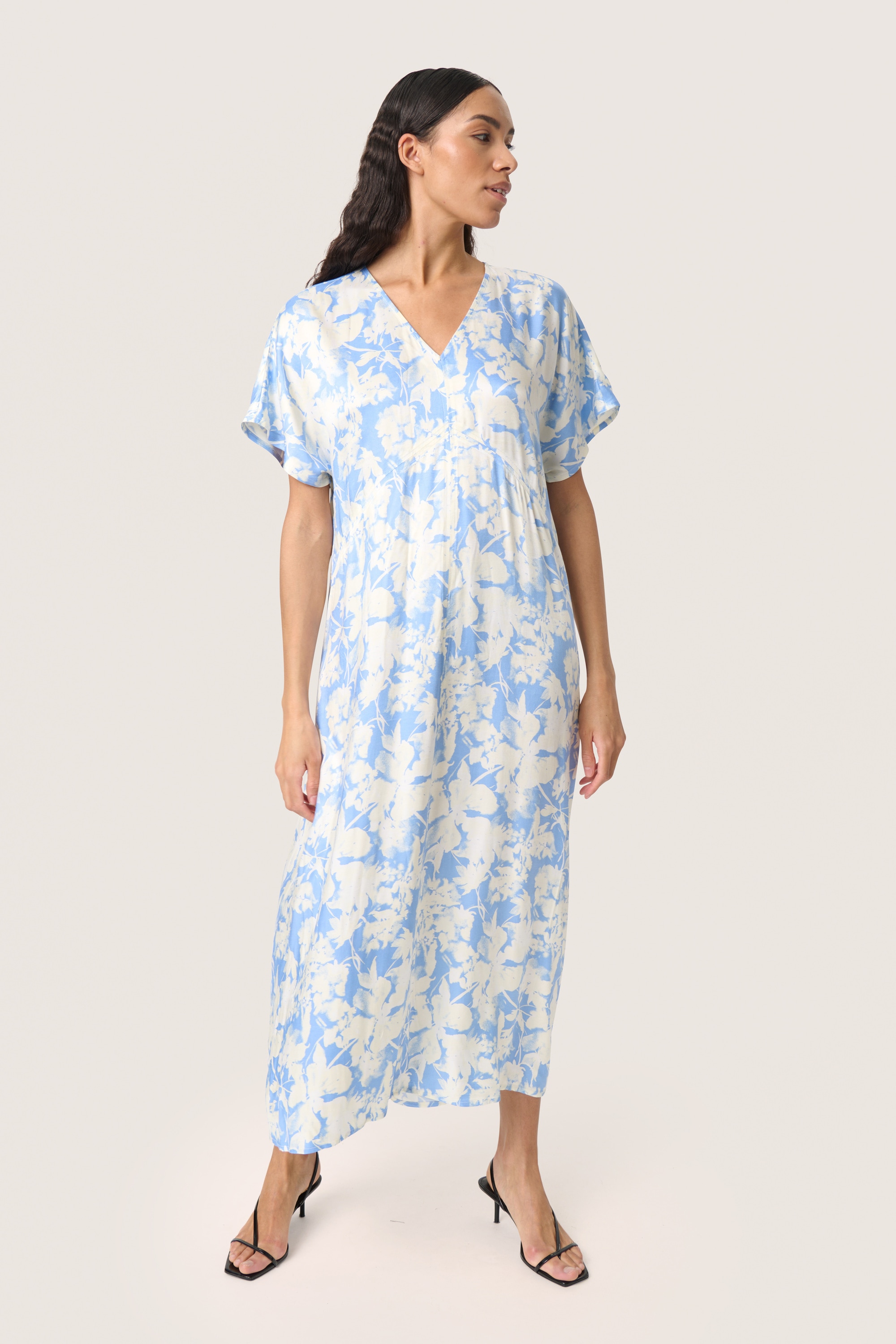SOAKED IN LUXURY Midikleid »Damen Kleid SLBecca«