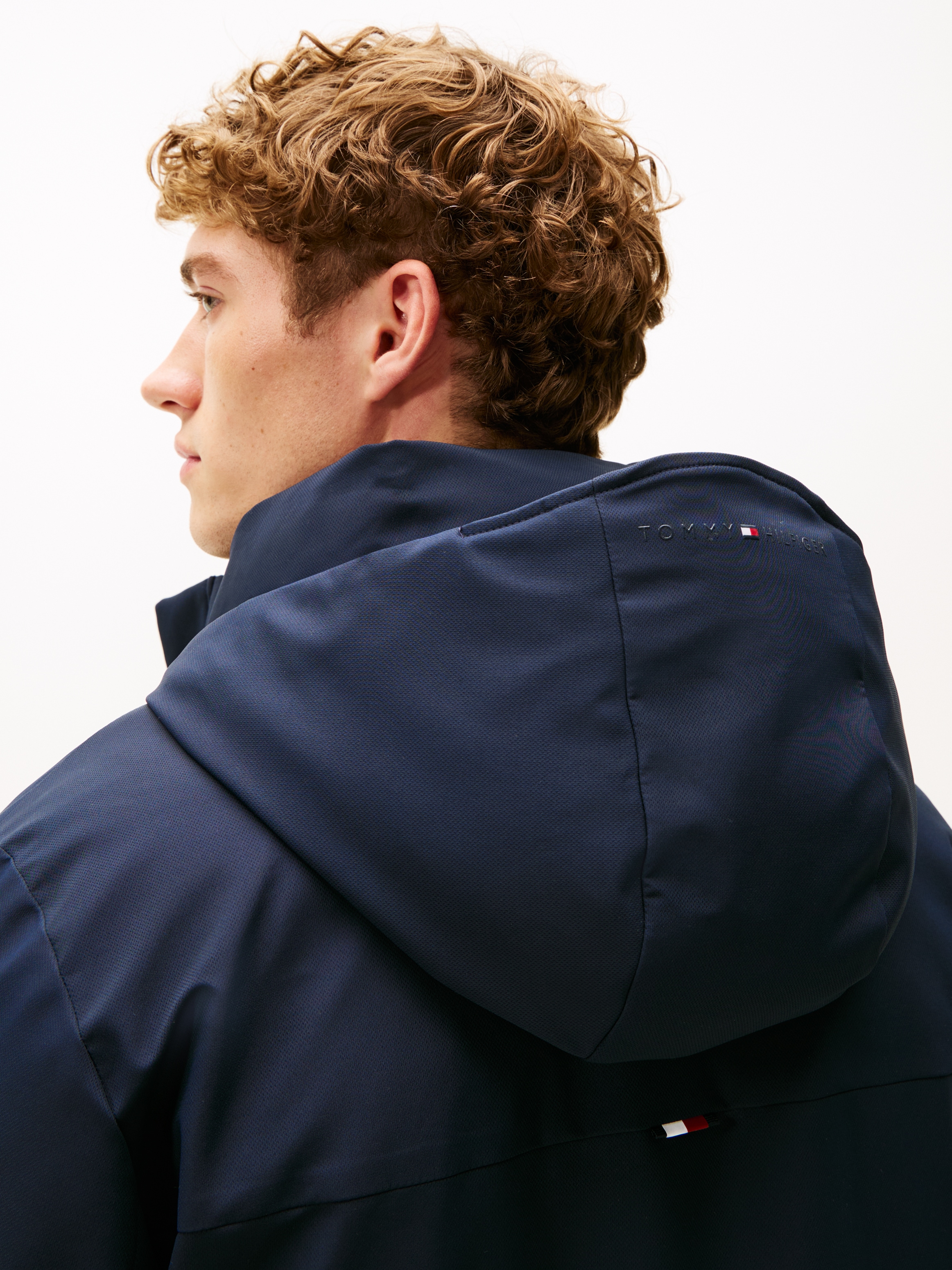 Tommy Hilfiger Kurzmantel »TECH HOODED PADDED PARKA« Regular fit