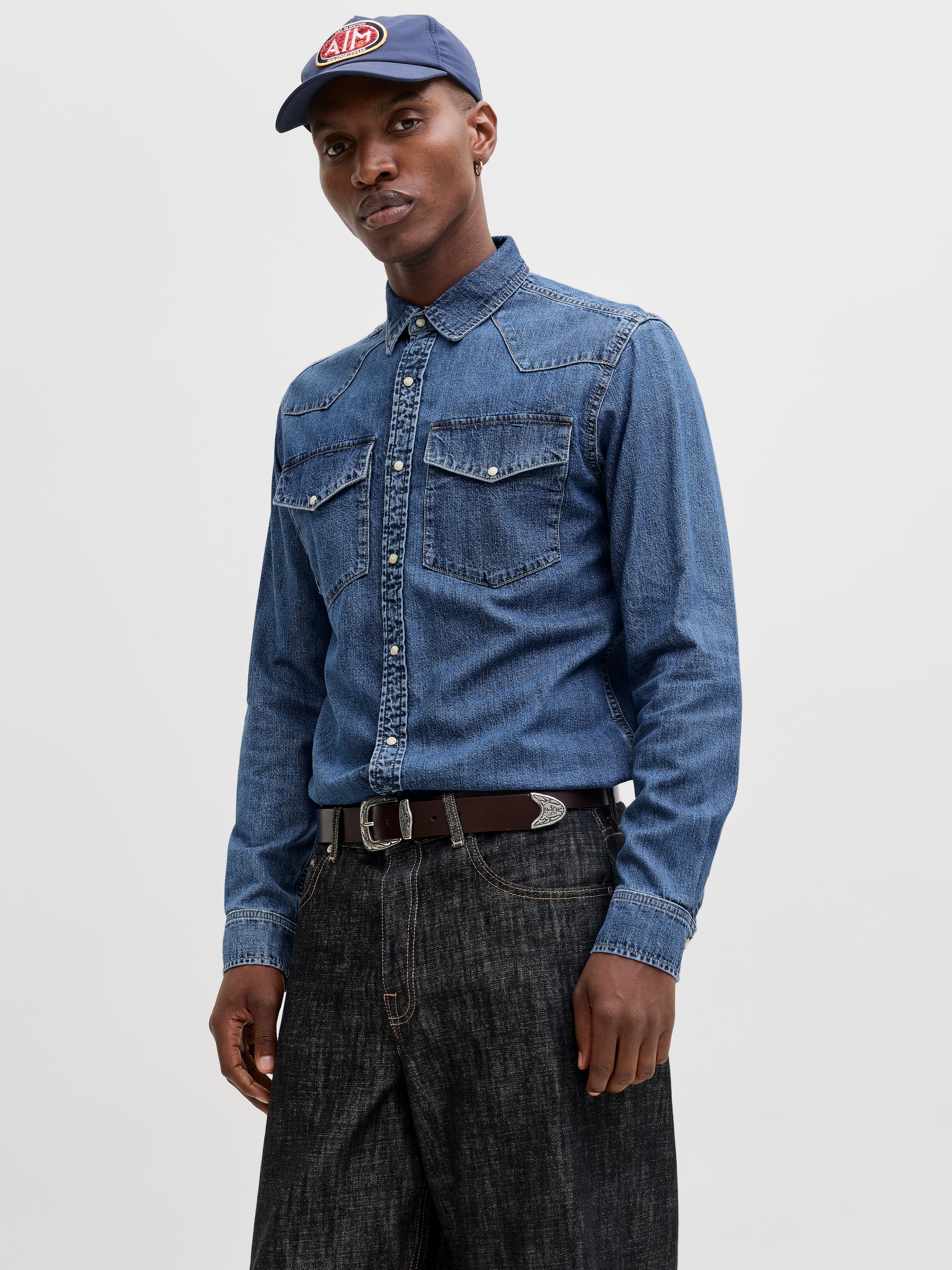 Jack & Jones Jeanshemd »JJEWESTERN JJSHIRT AT 187 NOOS« mit Brusttaschen