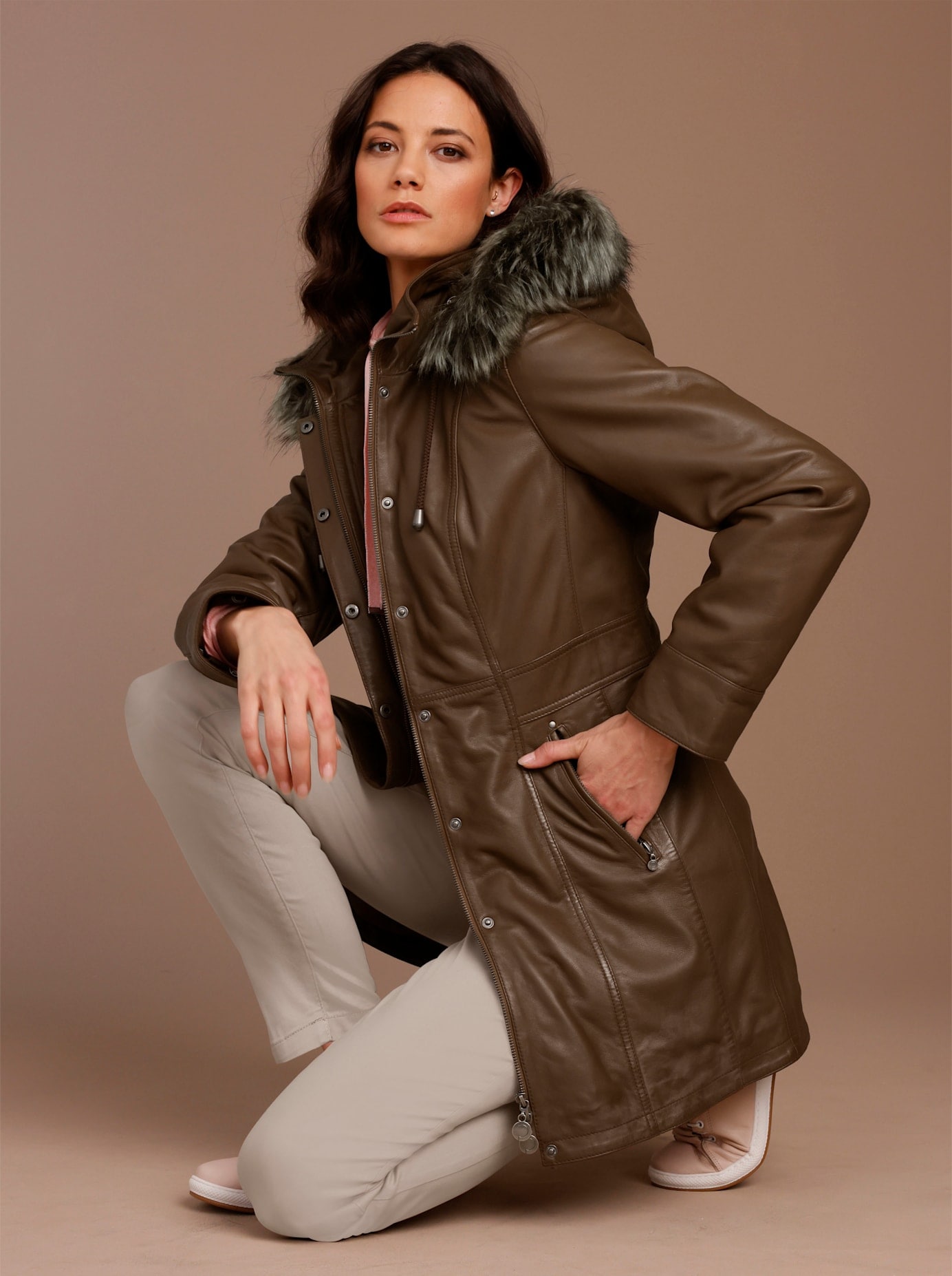 Mainpol Lederjacke mit Kapuze