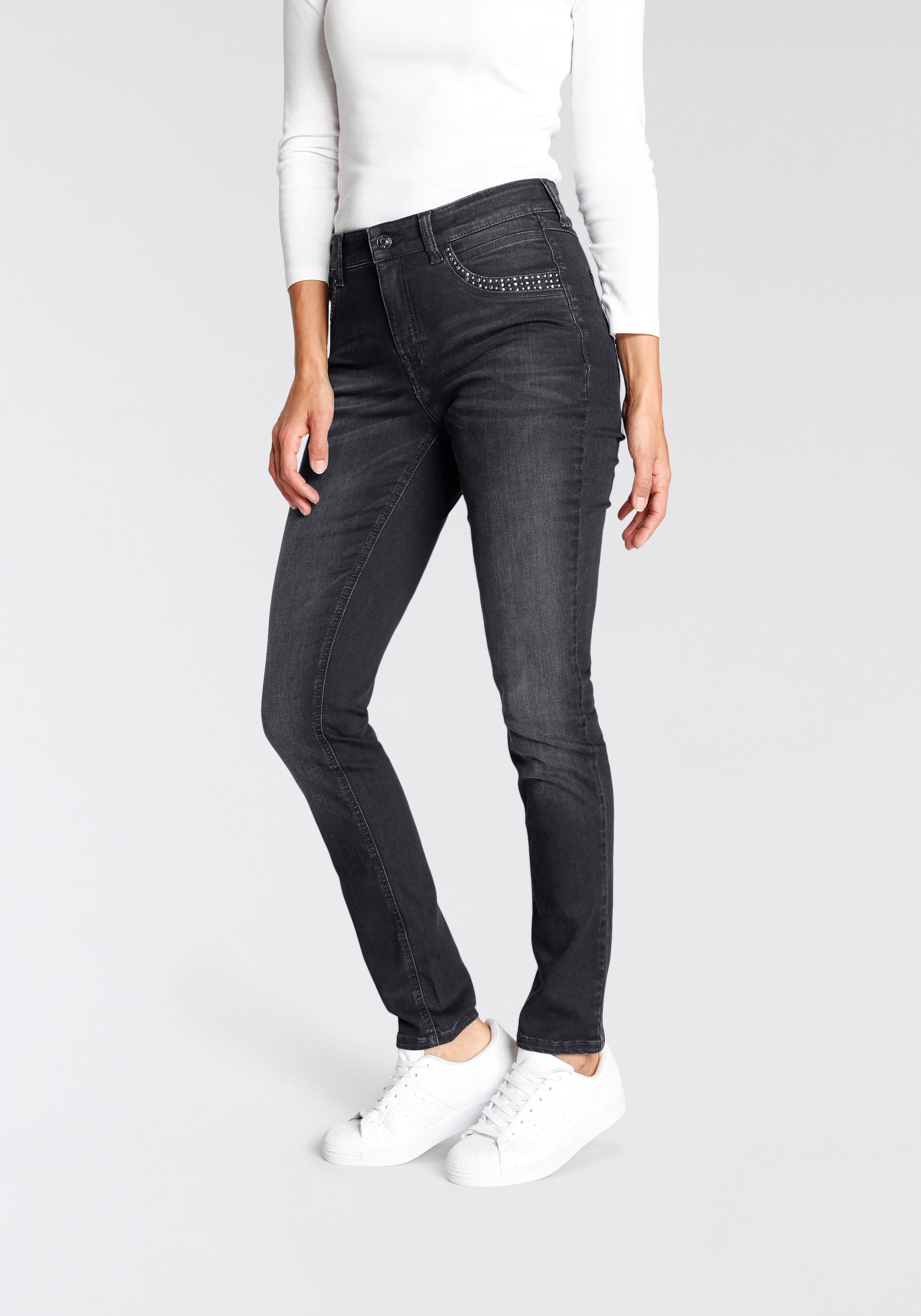 MAC Slim-fit-Jeans »Melanie Pipe-Rivet«, Cooler Nietenbesatz