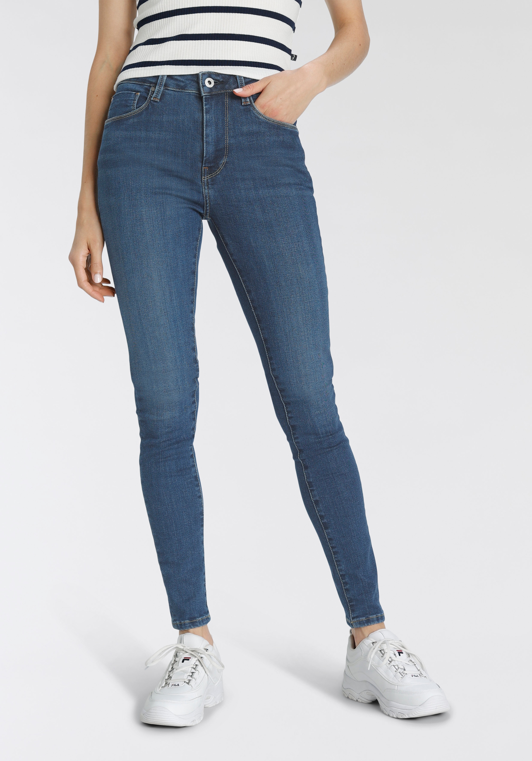 Pepe Jeans Röhrenjeans »REGENT«, in Skinny Passform mit hohem Bund aus seidig bequemem Stretch Denim