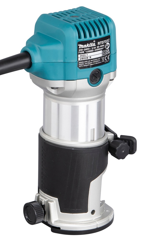 Makita Fräse »Multifunktionsfräse »RT0702CX2J« im Makita Makpac Koffer Gr.4« vielseitig einsetzbare Multifunktionsfräse,  710 W, 6/8 mm, Leerlaufdrehzahl; 10000 - 34000 min⁻¹