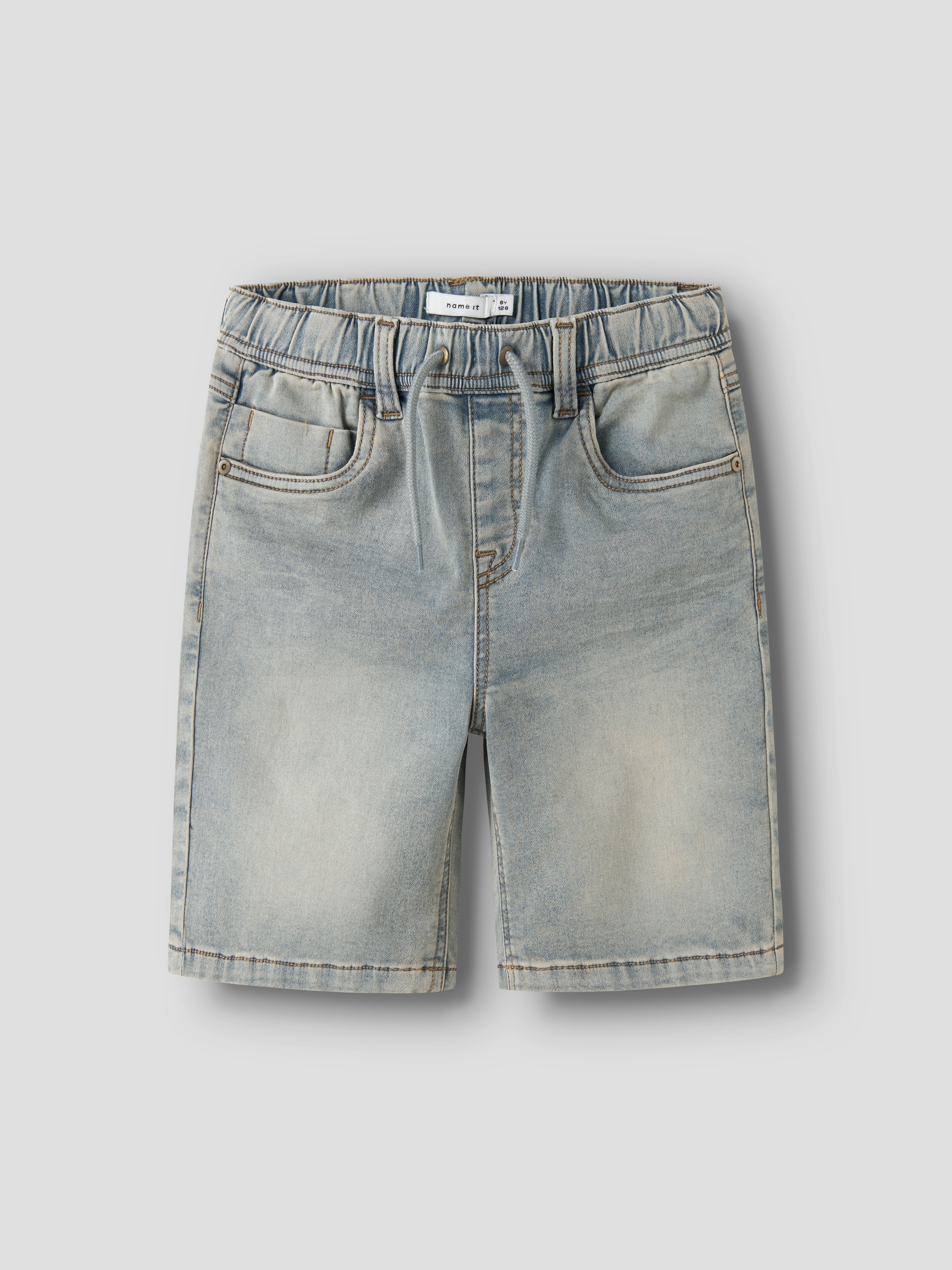 Name It Jeansshorts »NKMRYAN JOGGER DNM L SHOR« Baumwollmischung, elastisches Bündchen, verstellbar
