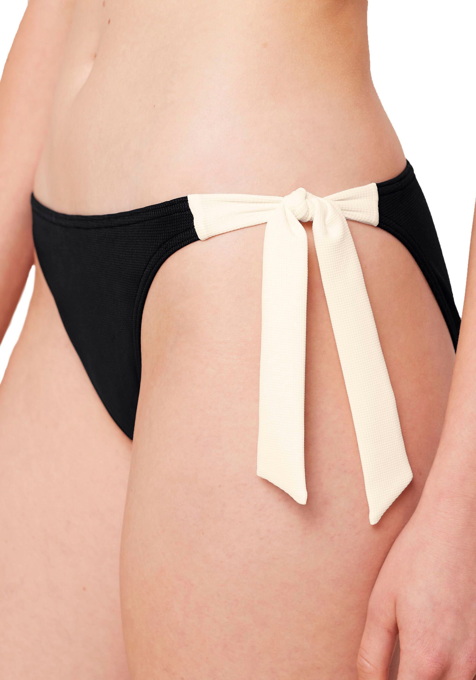 Triumph Bikini-Hose »Summer Glow Tai sd«, Seitenbänder
