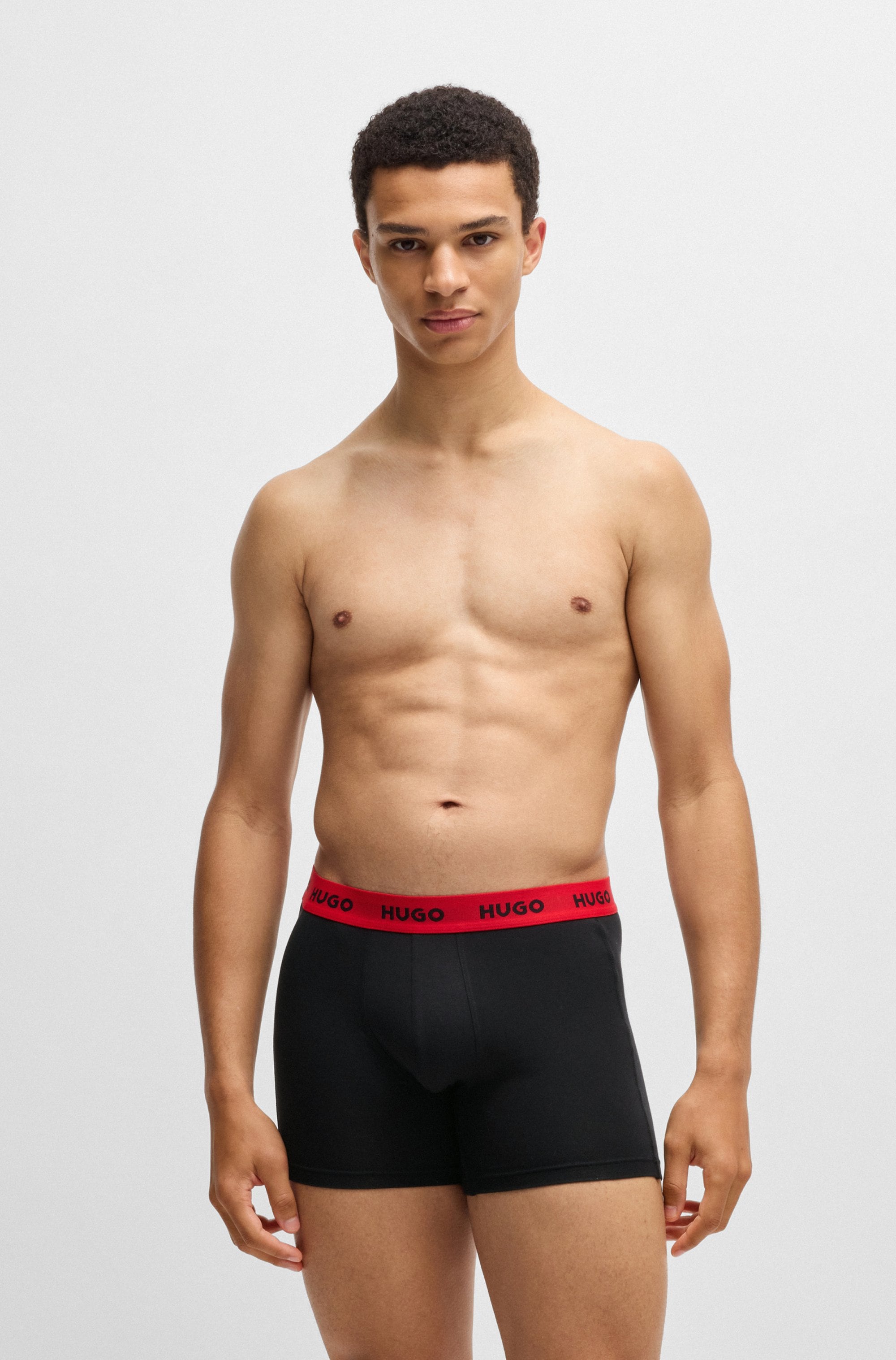 HUGO Underwear Boxershorts »BOXERBR TRPLT DESIGN«, Markenlogo am elastischem Bund