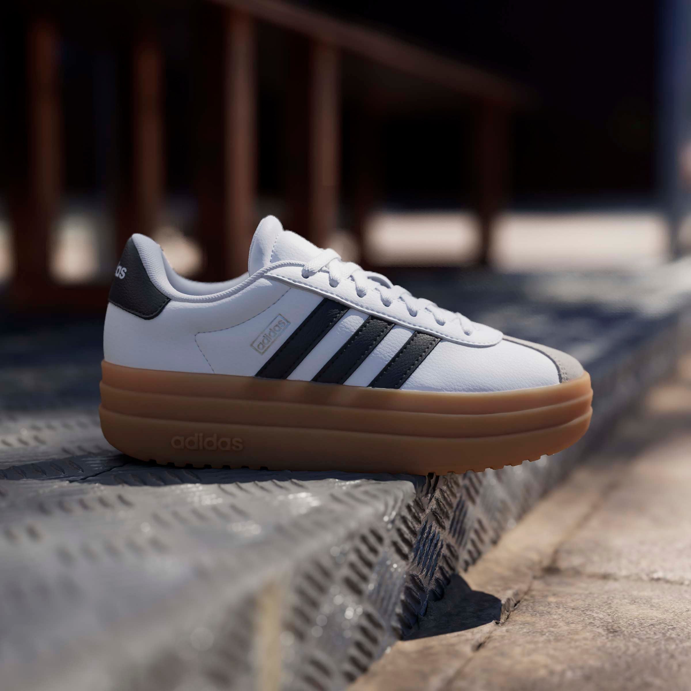 adidas Sportswear Sneaker »VL COURT BOLD LIFESTYLE KIDS«  Design auf den Spuren des adidas Gazelle Bold