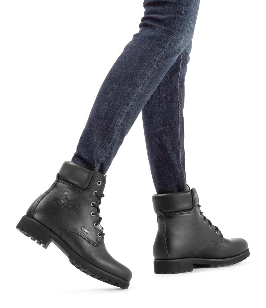 Panama Jack Winterstiefelette »Panama«  , Winterboots, Schnürboots, mit GORE-TEX, seitliche Logoprägung