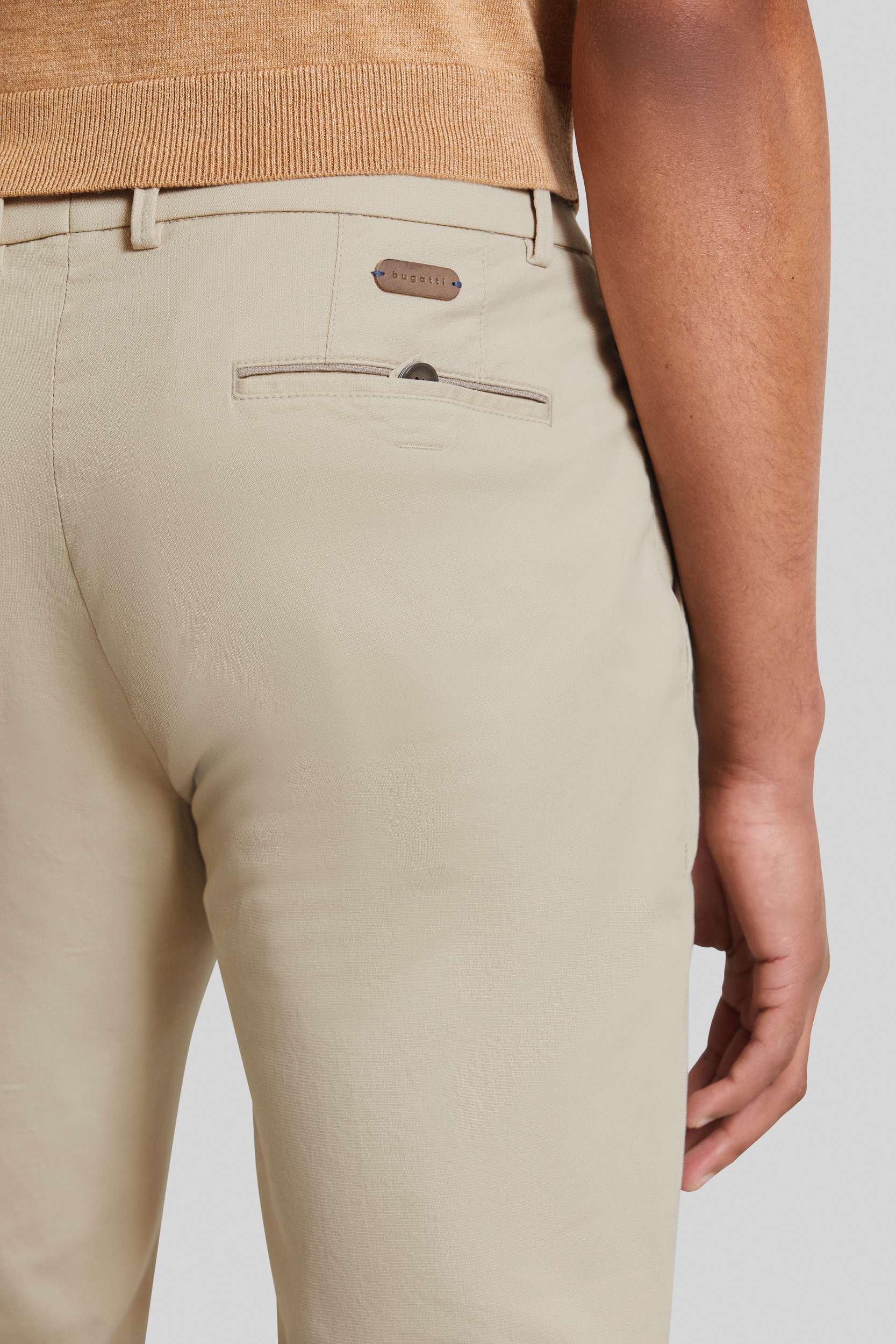 bugatti Chinohose, aus elastischer Baumwolle
