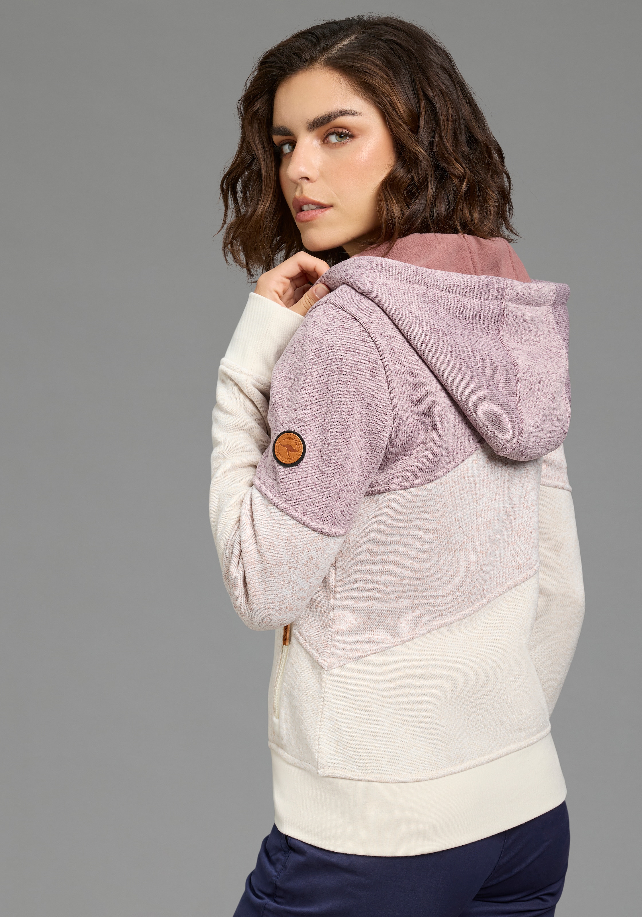 KangaROOS Strickfleecejacke mit Kapuze Strick Fleece Jacke colorblocking Übergangsjacke
