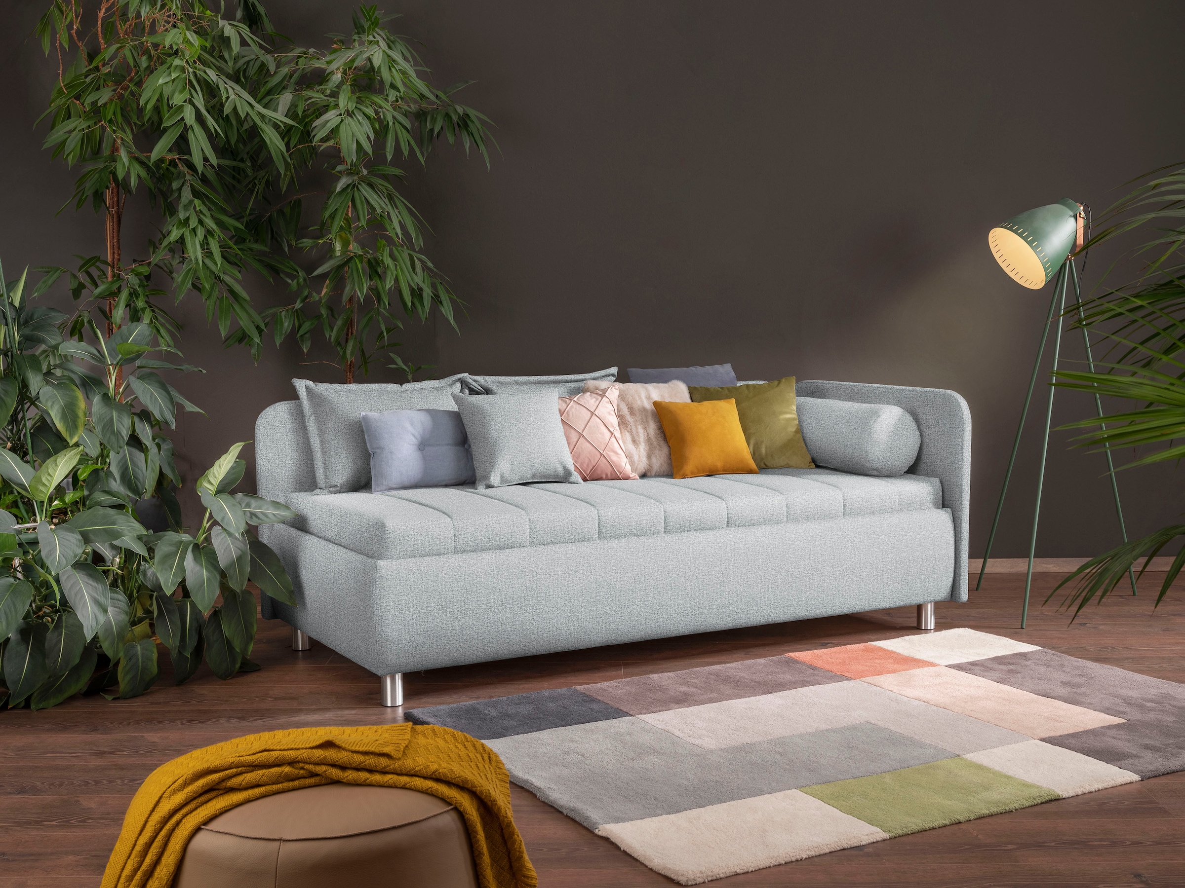 alina Schlafsofa »Kiana«, mit Bettkasten und Zierkissen, Liegefläche 90/200 cm oder 100/200 cm